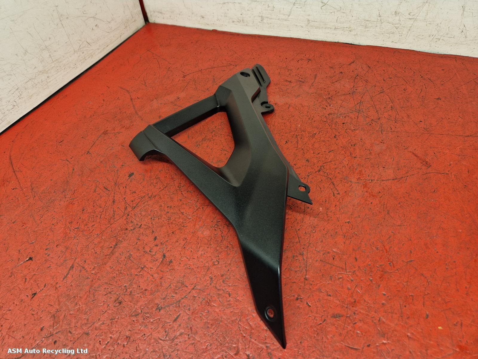 View Auto part Side Panel Left Honda Cb125r 2024
