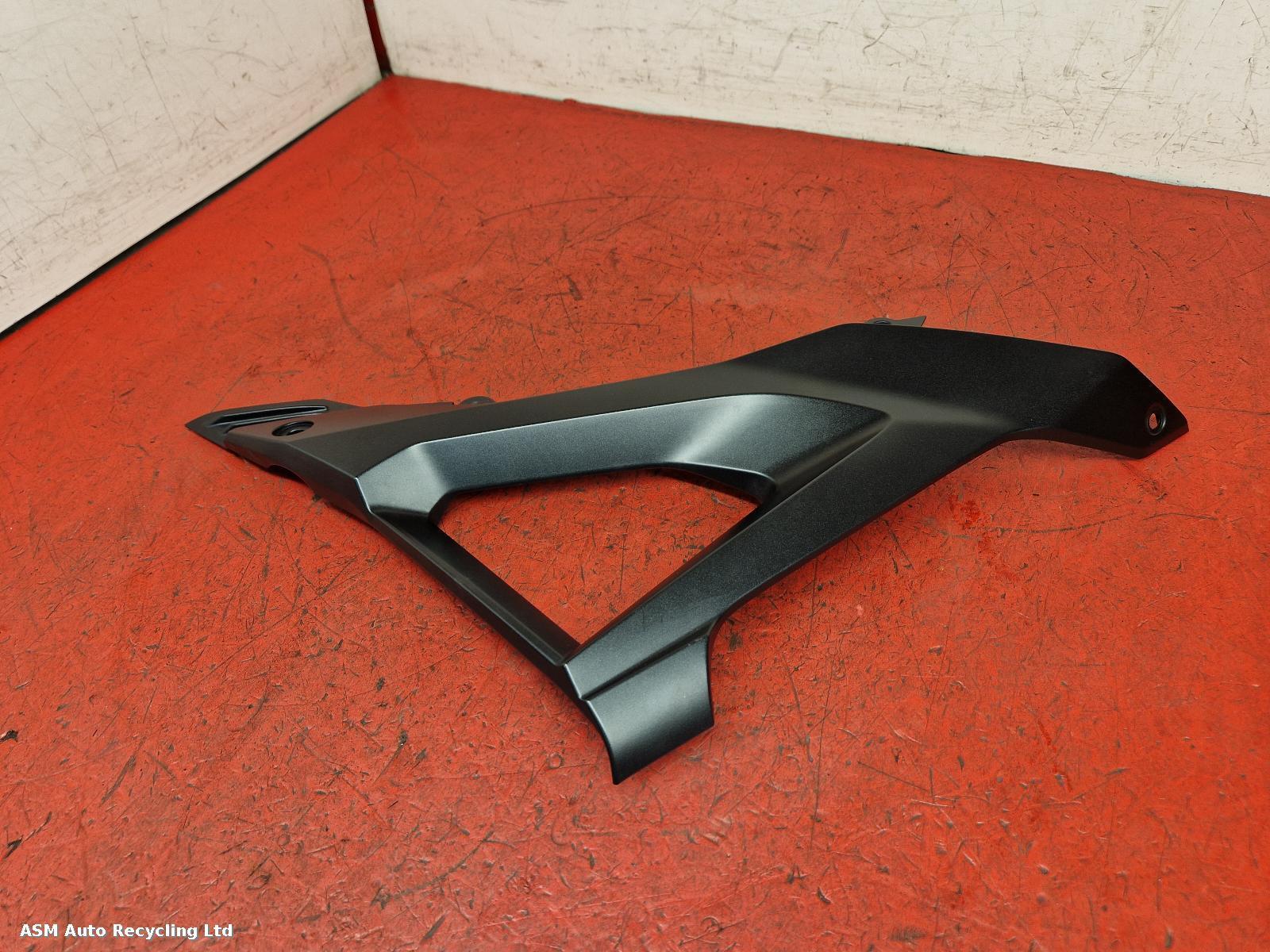 View Auto part Side Panel Left Honda Cb125r 2024