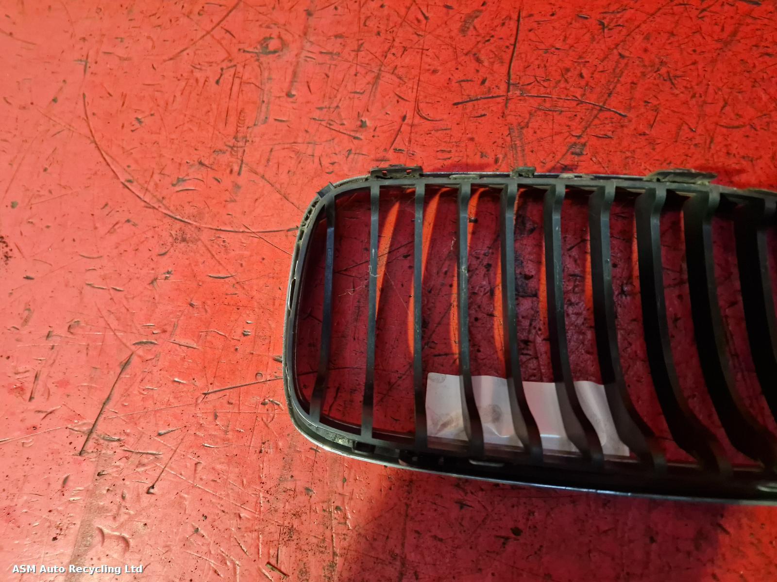 View Auto part Grille Bmw 3 Series 2011