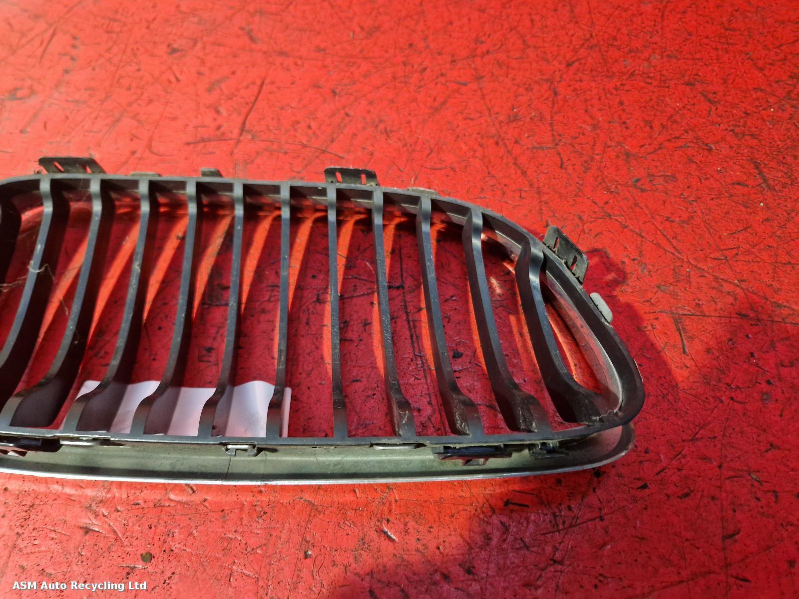 View Auto part Grille Bmw 3 Series 2011