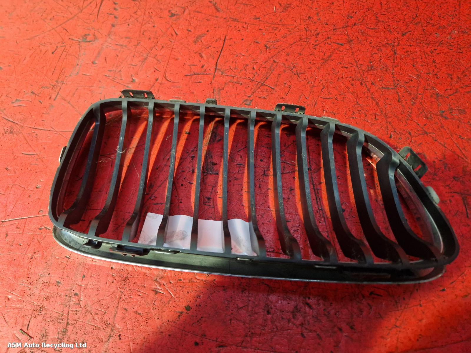 View Auto part Grille Bmw 3 Series 2011