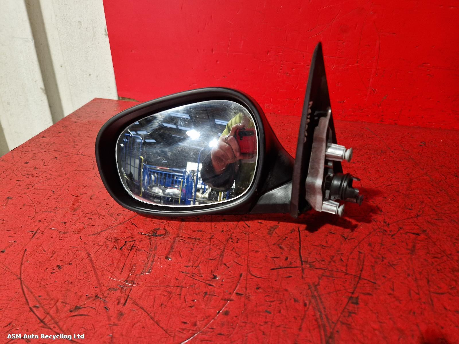 View Auto part L Door Mirror Bmw 3 Series 2011