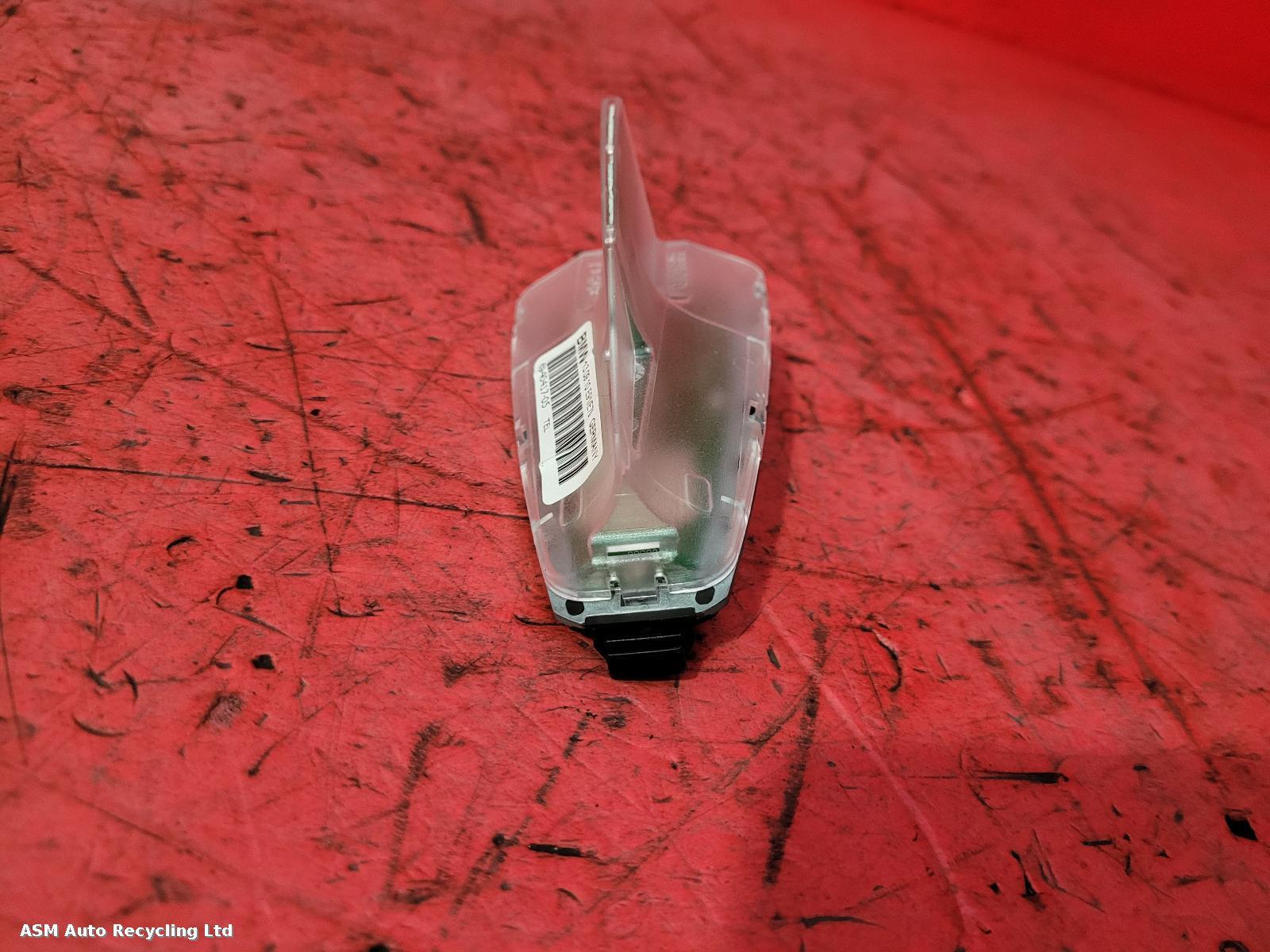 View Auto part Antenna Bmw 3 Series 2011