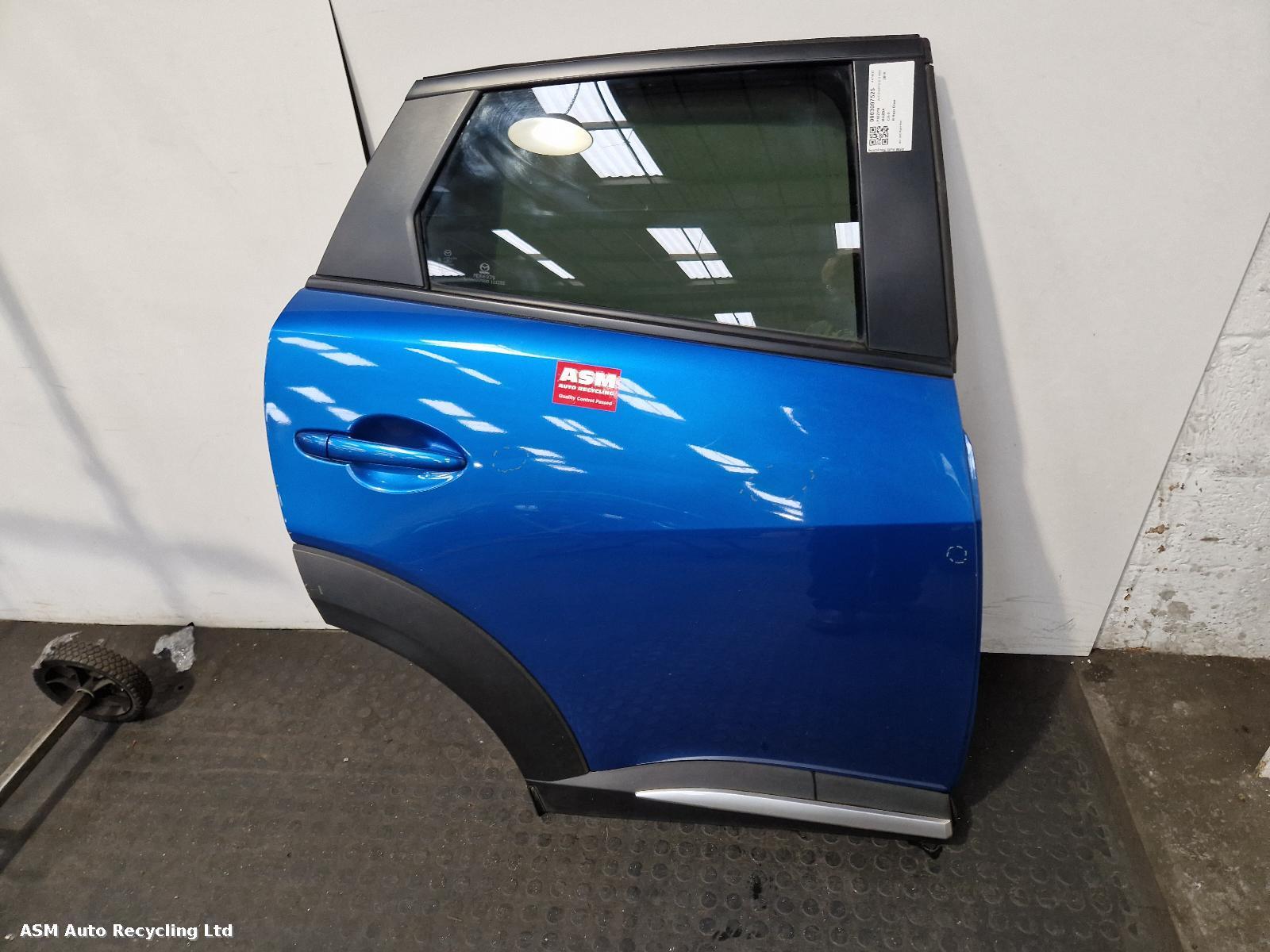View Auto part R Rear Door Mazda Cx-3 2016