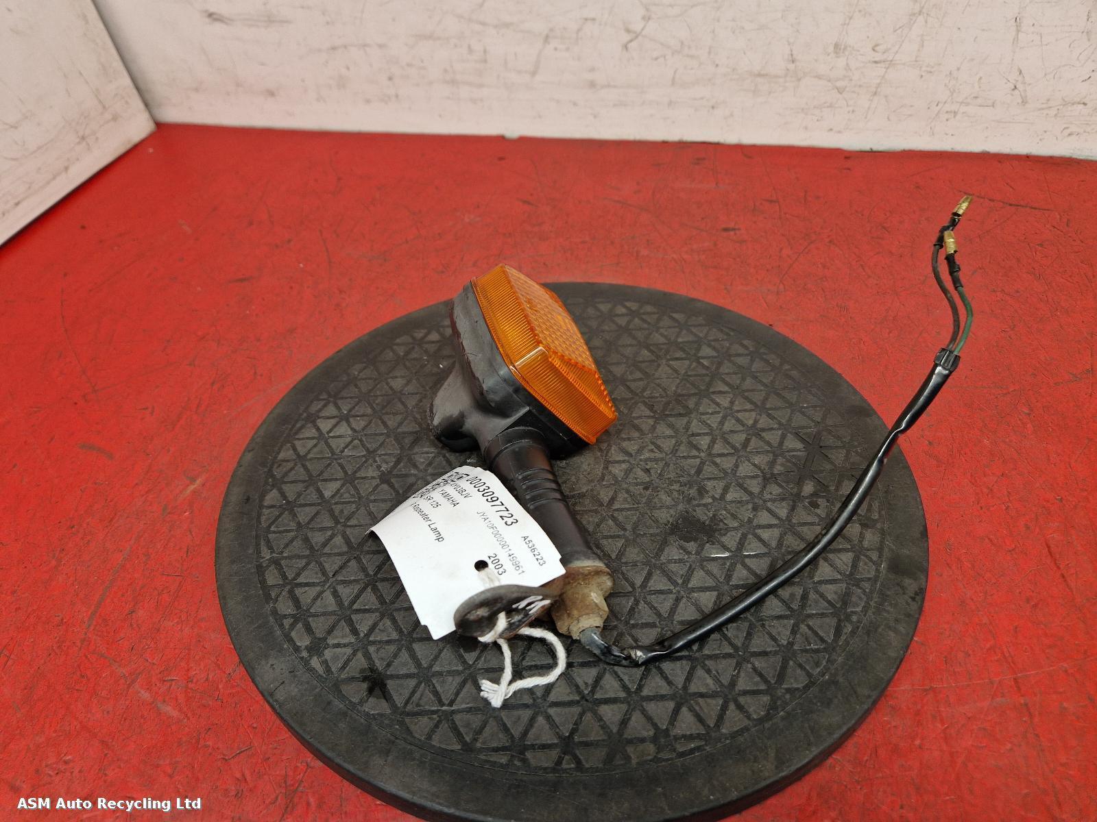 View Auto part R Repeater Lamp Yamaha Sr 125 2003