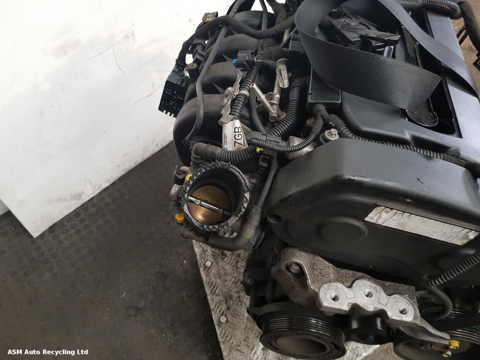 View Auto part Engine Vauxhall Insignia 2010