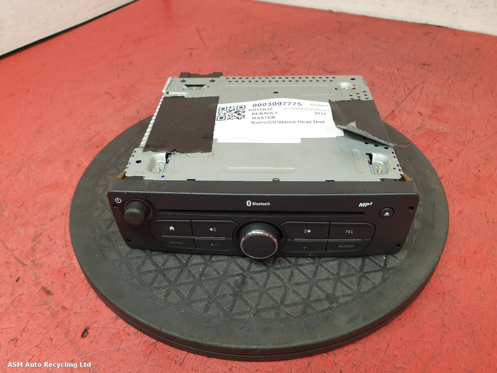 View Auto part A/V Equipment Renault Master 2016