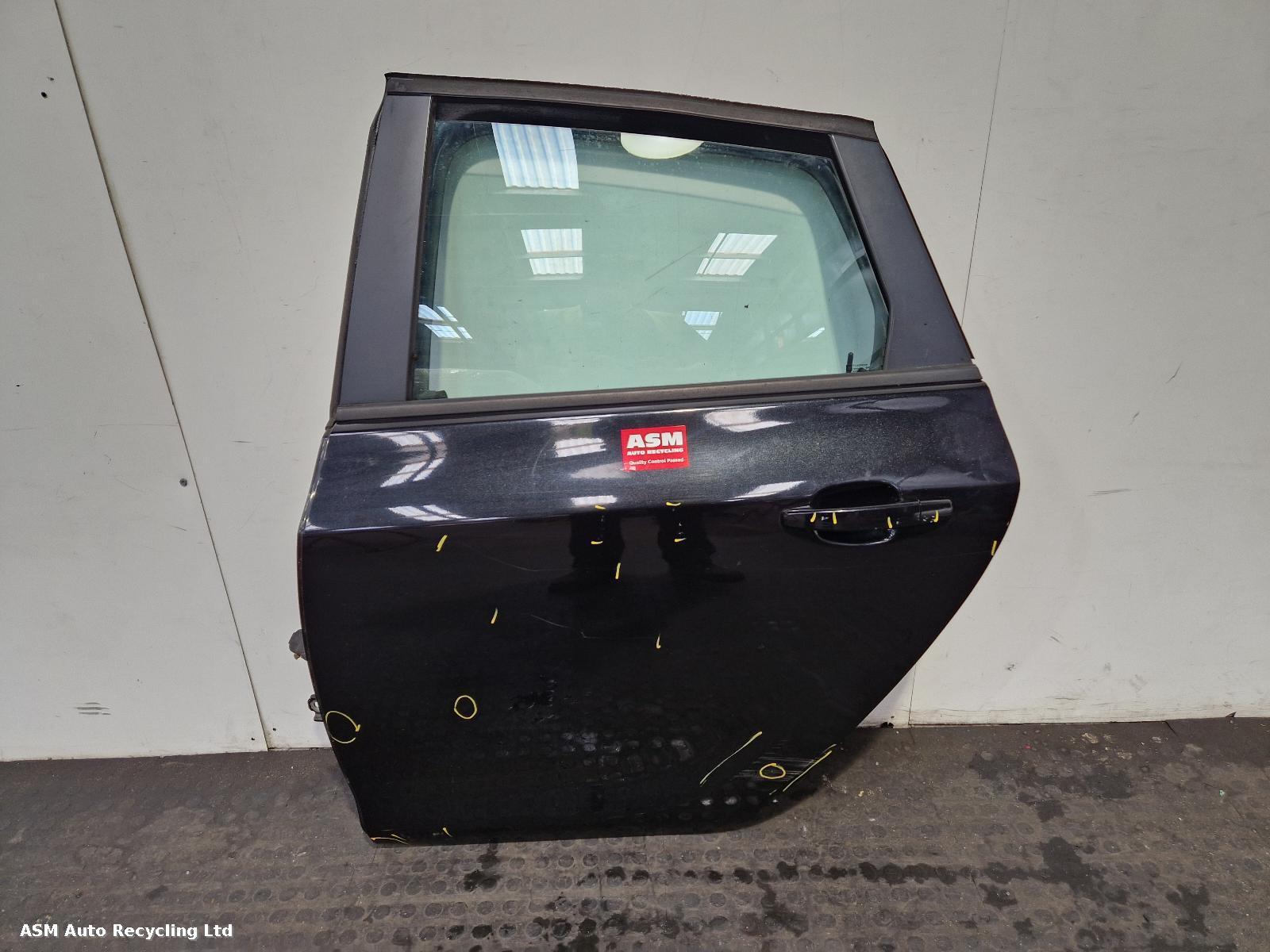 View Auto part L Rear Door Vauxhall Astra 2011