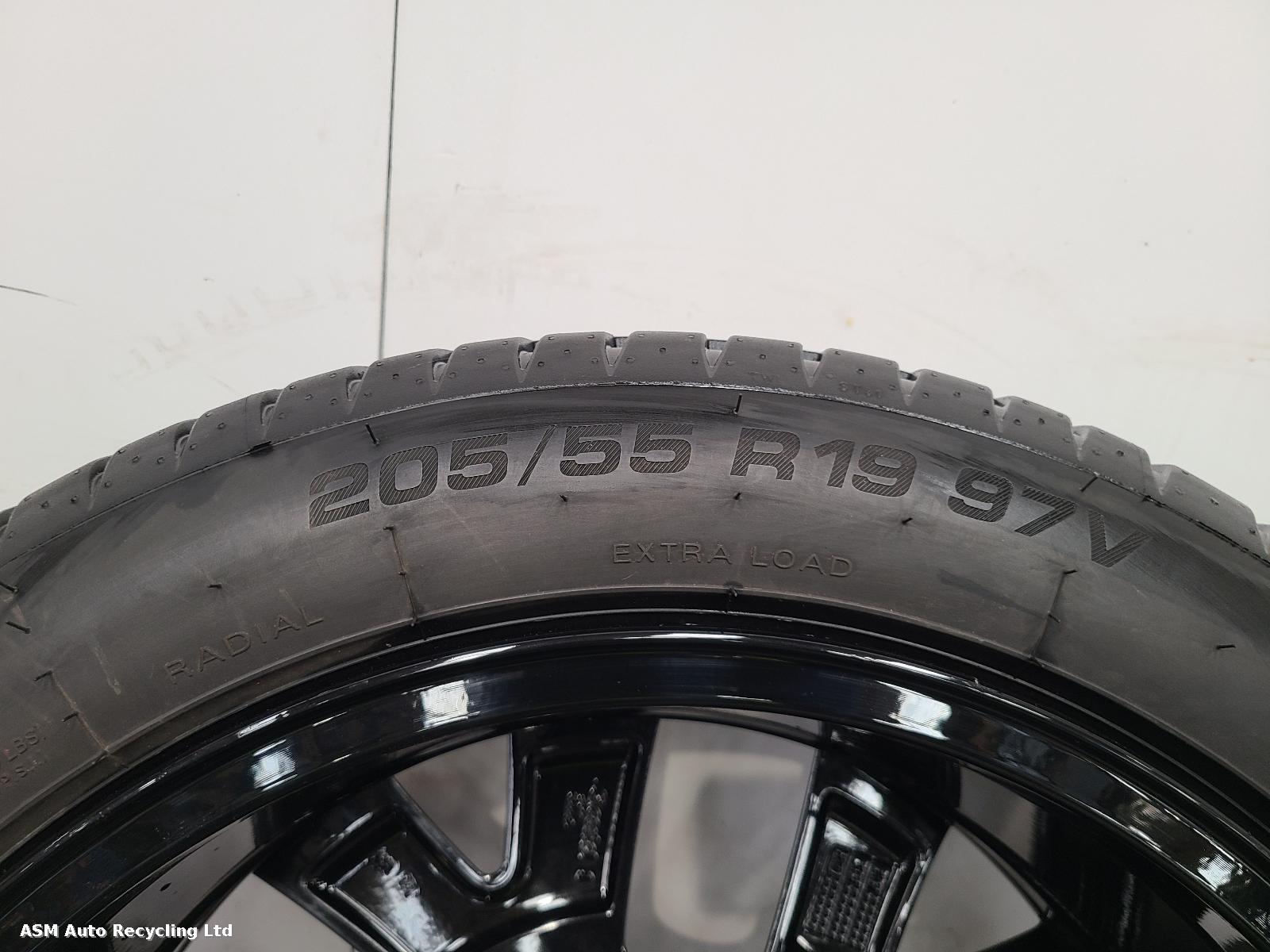 View Auto part Wheel Set Citroen C5 Aircross 2019
