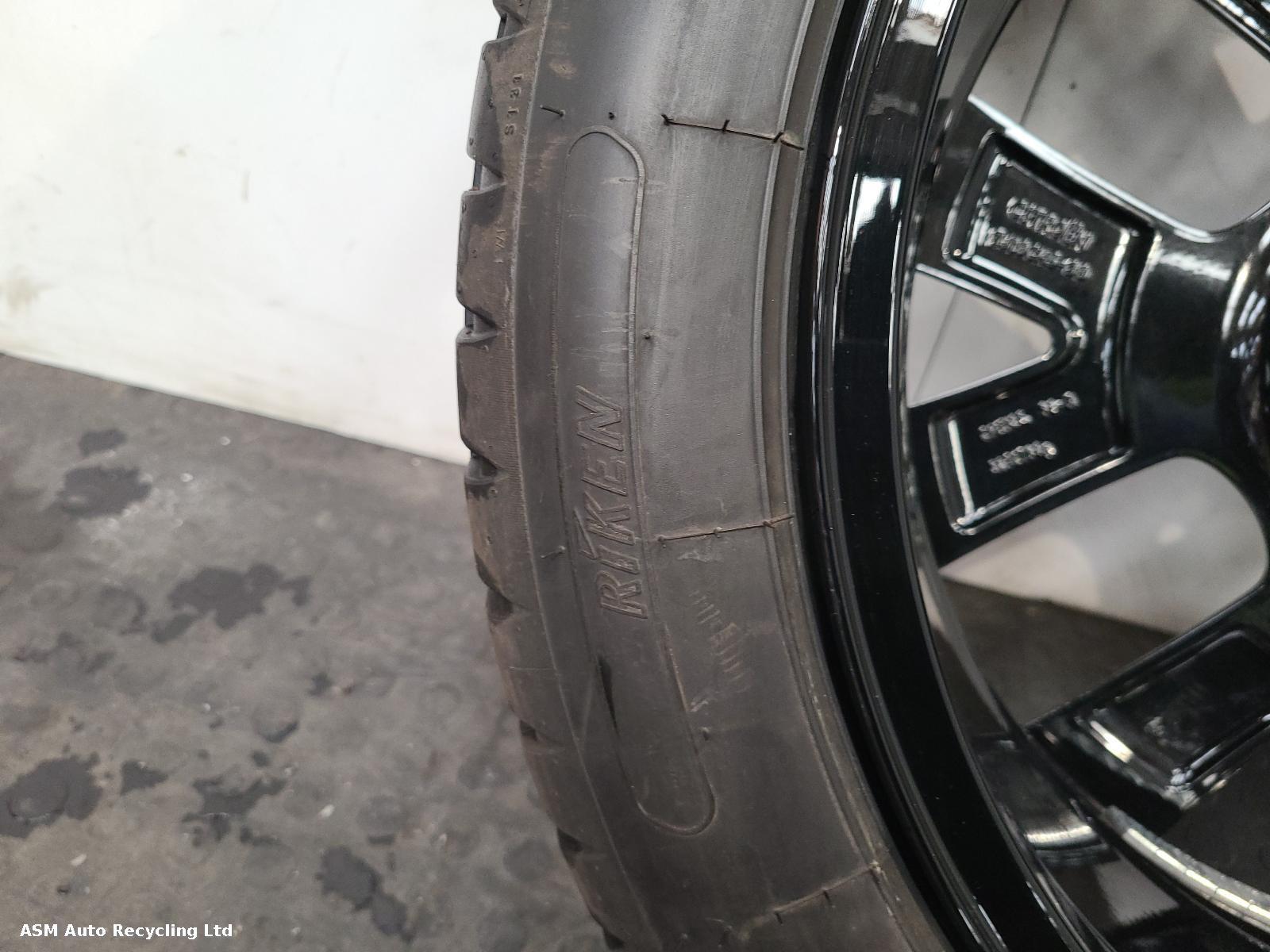 View Auto part Wheel Set Citroen C5 Aircross 2019