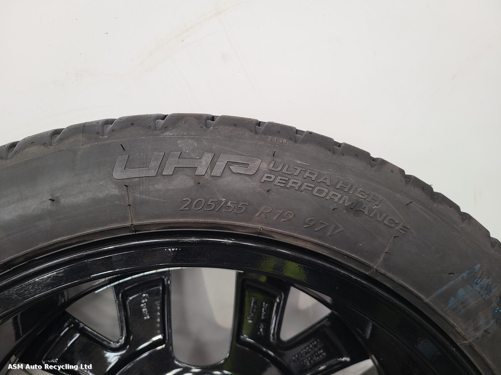 View Auto part Wheel Set Citroen C5 Aircross 2019