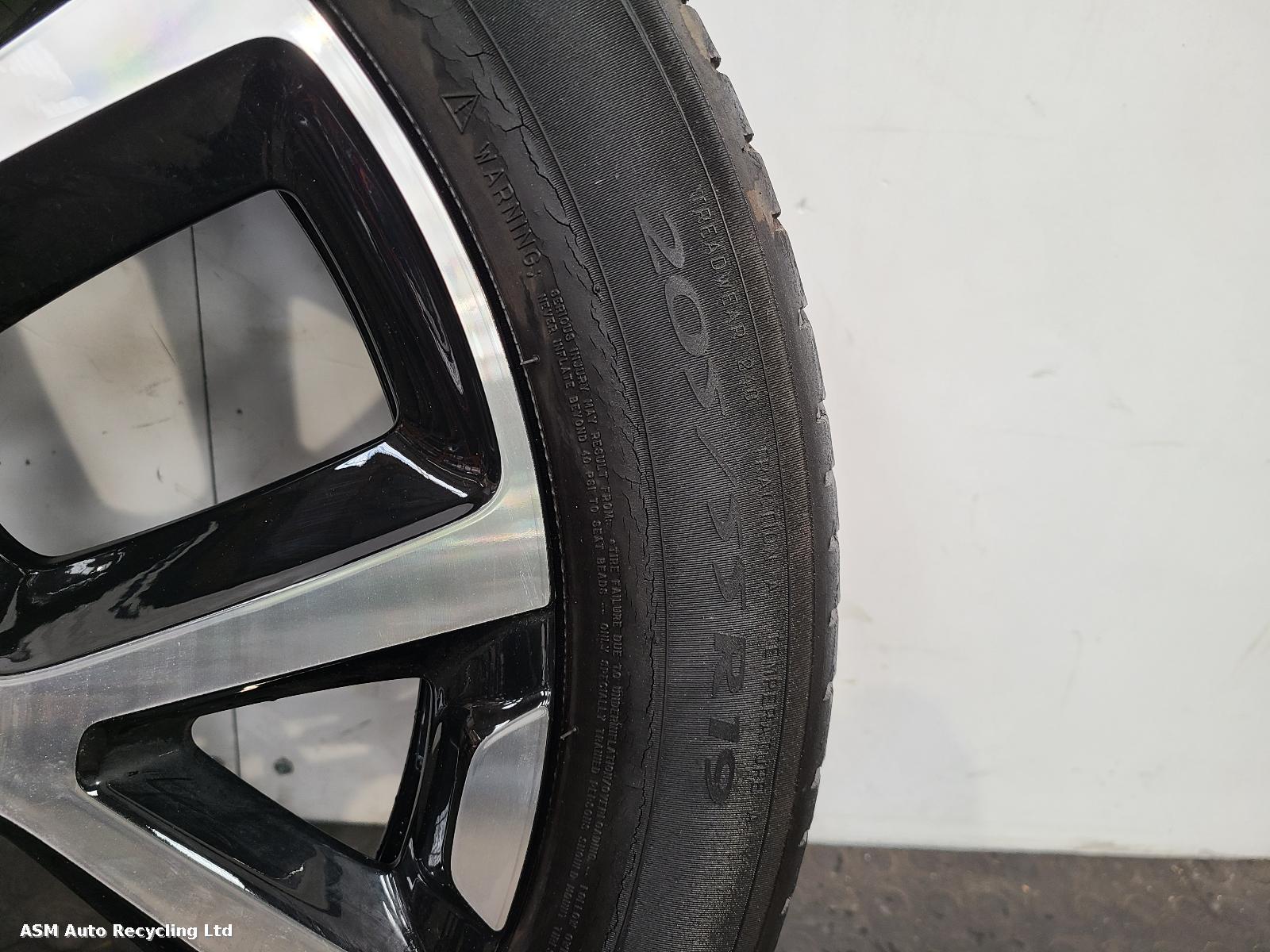 View Auto part Wheel Set Citroen C5 Aircross 2019