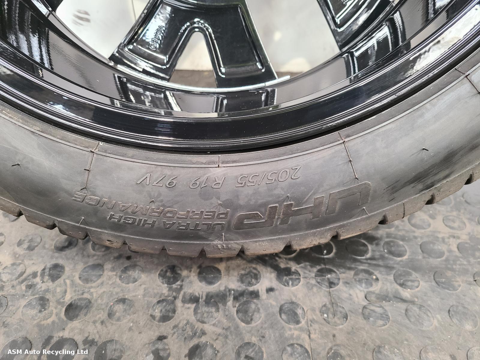 View Auto part Wheel Set Citroen C5 Aircross 2019