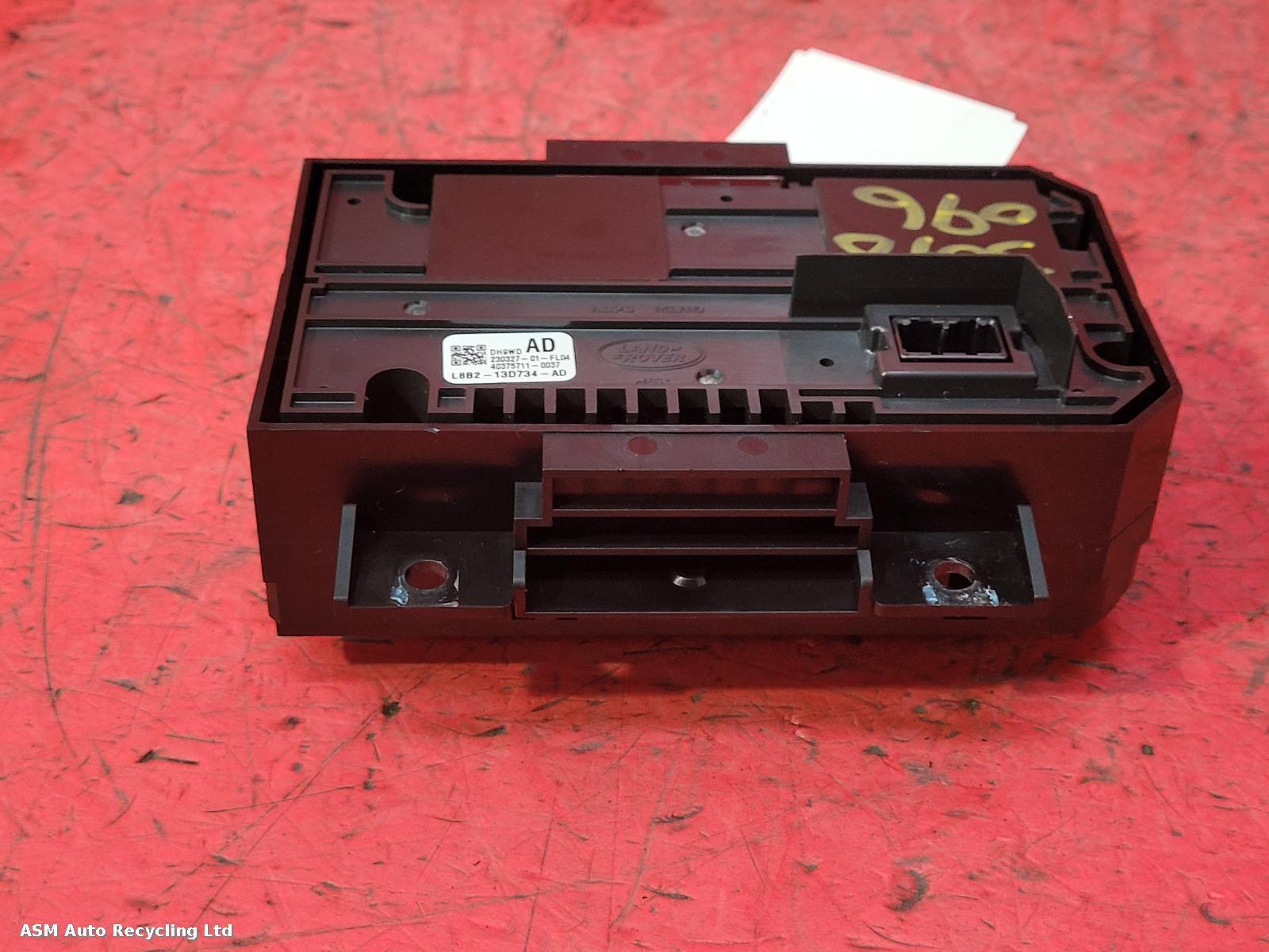 View Auto part Heater/AC Controller Land Rover Defender 2023