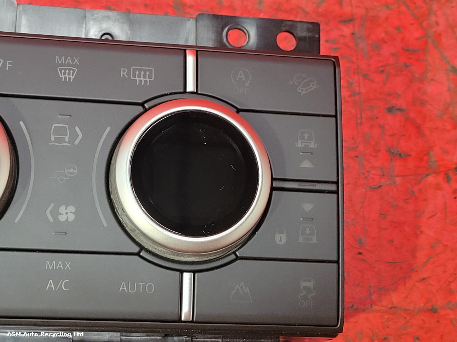 View Auto part Heater/AC Controller Land Rover Defender 2023
