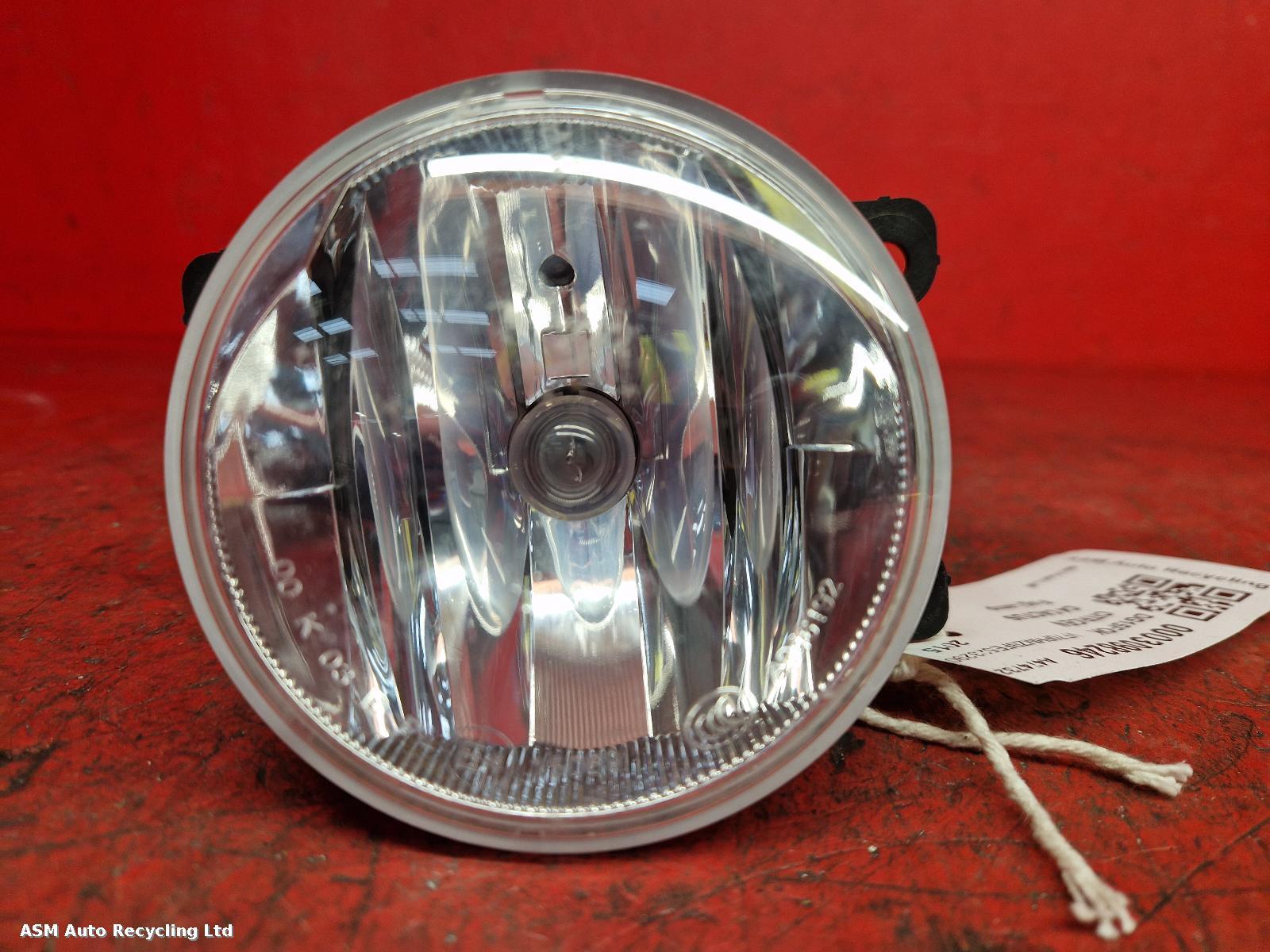 View Auto part Fog Lamp Citroen C4 Cactus 2015