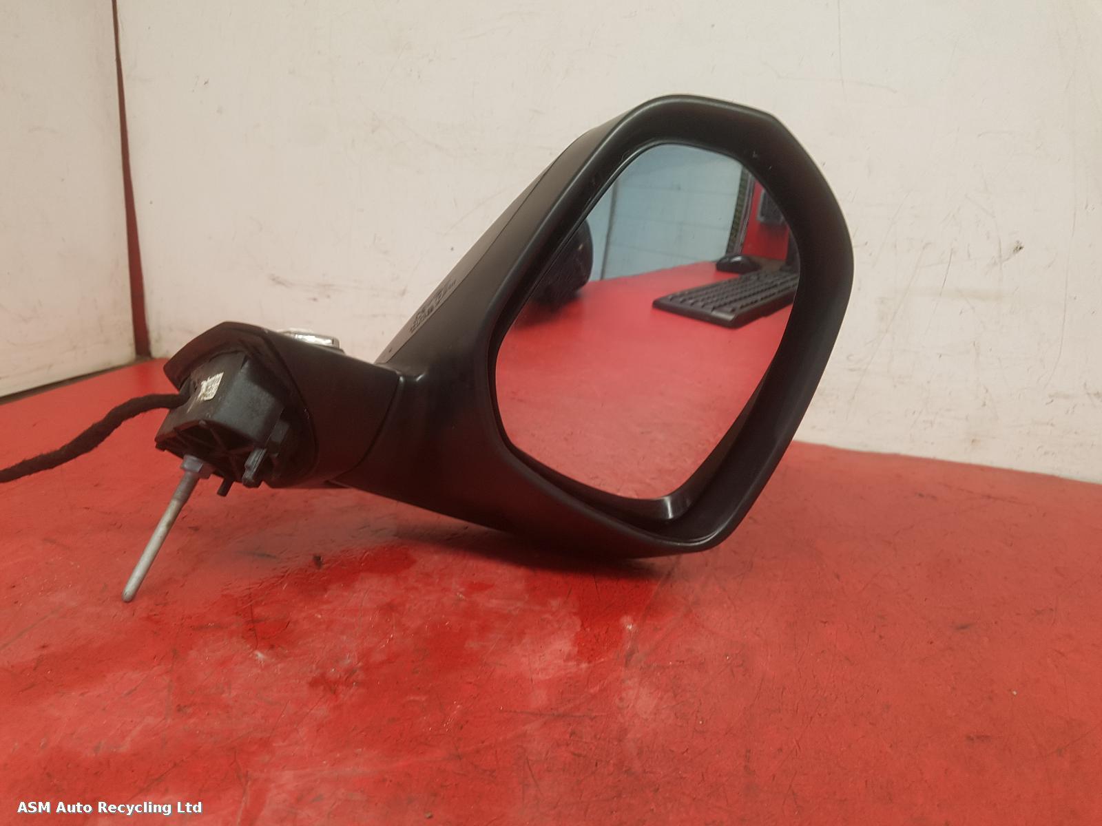 View Auto part L Door Mirror Peugeot 3008 2012