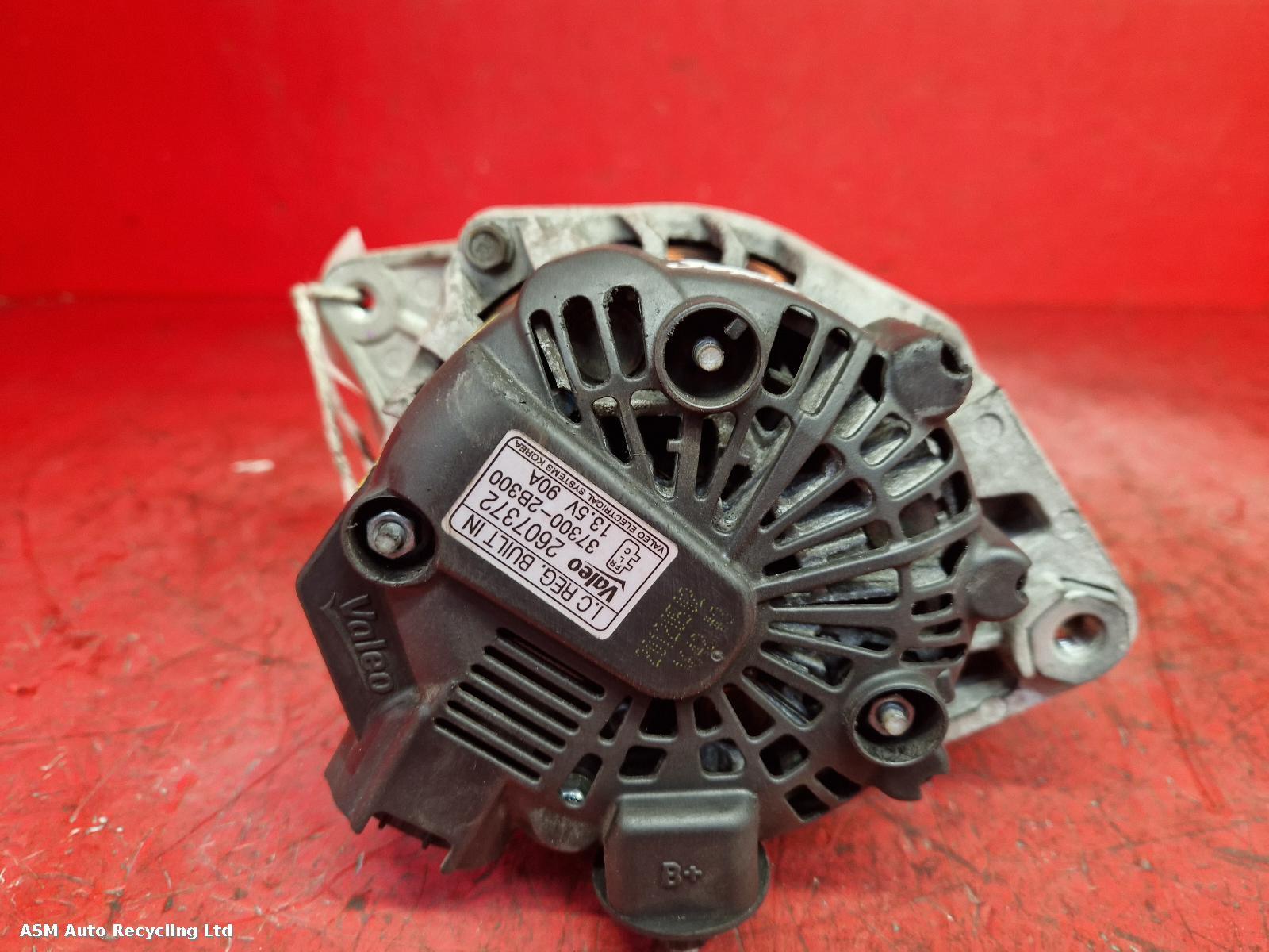 View Auto part Alternator Kia Rio 2012