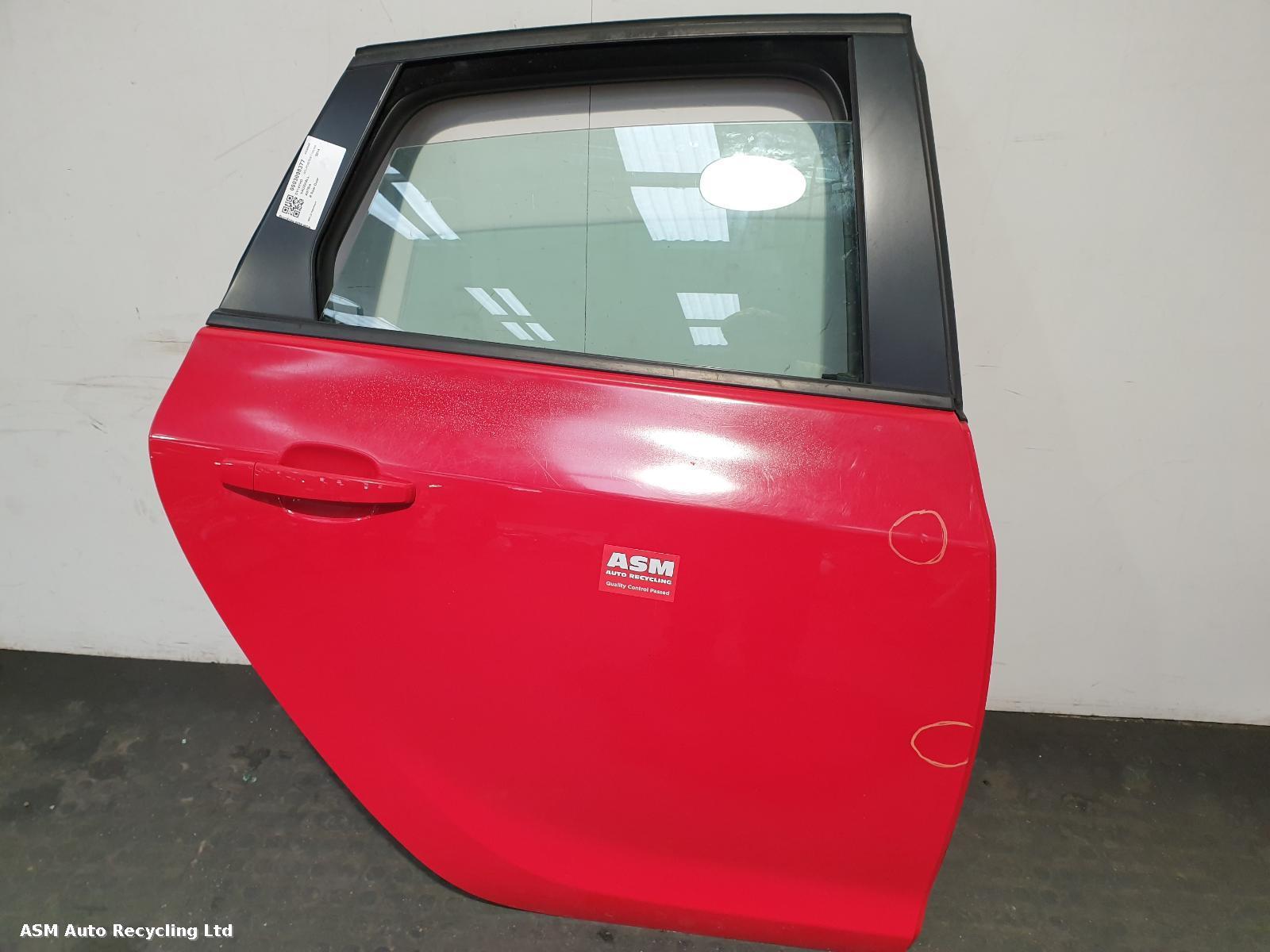 View Auto part R Rear Door Vauxhall Astra 2014