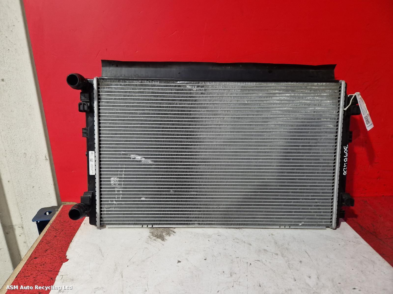 View Auto part Radiator Audi A3 2020
