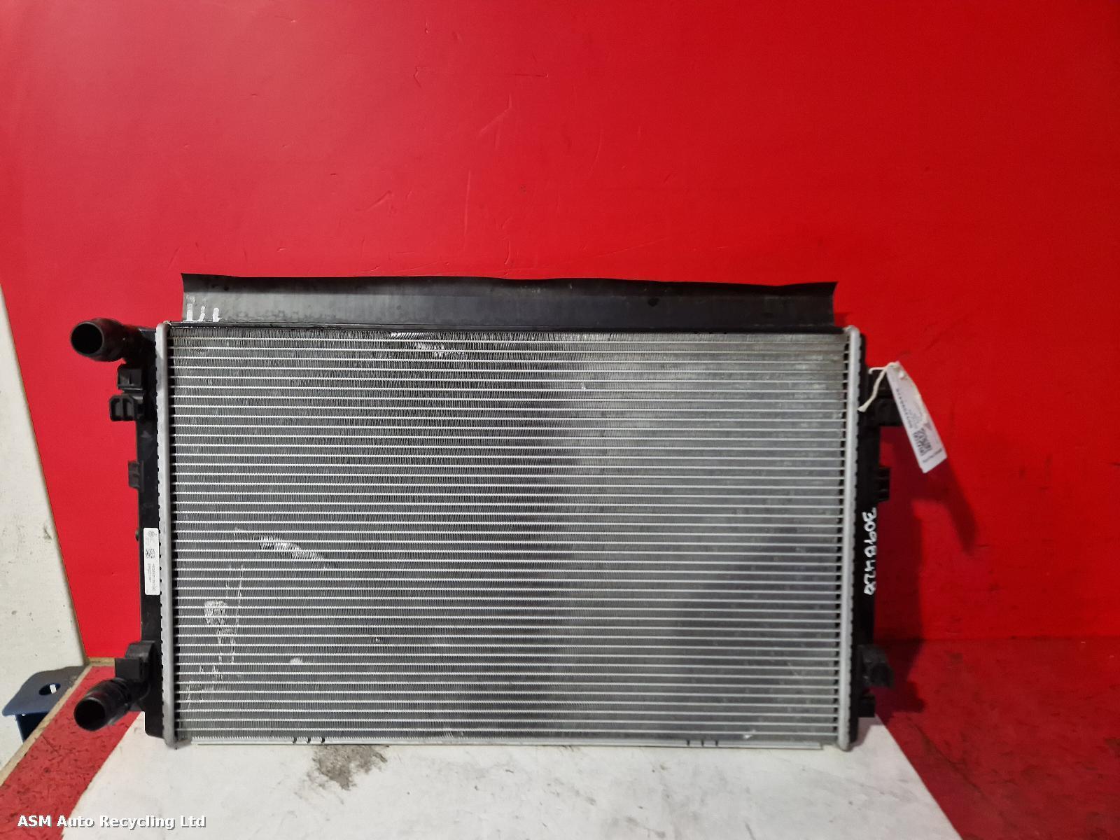 View Auto part Radiator Audi A3 2020