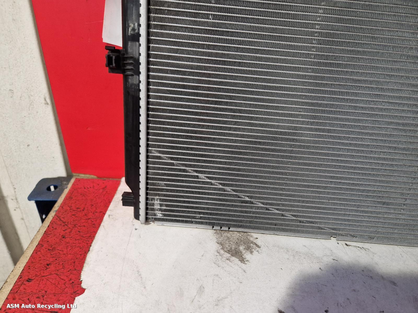 View Auto part Radiator Audi A3 2020