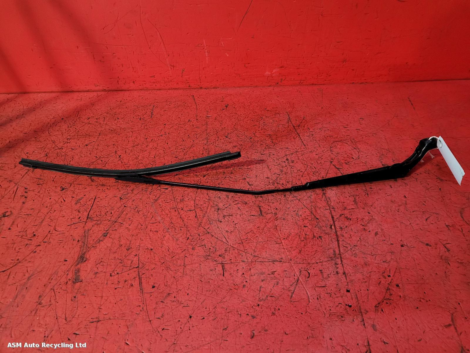 View Auto part Wiper Arm Audi A3 2020