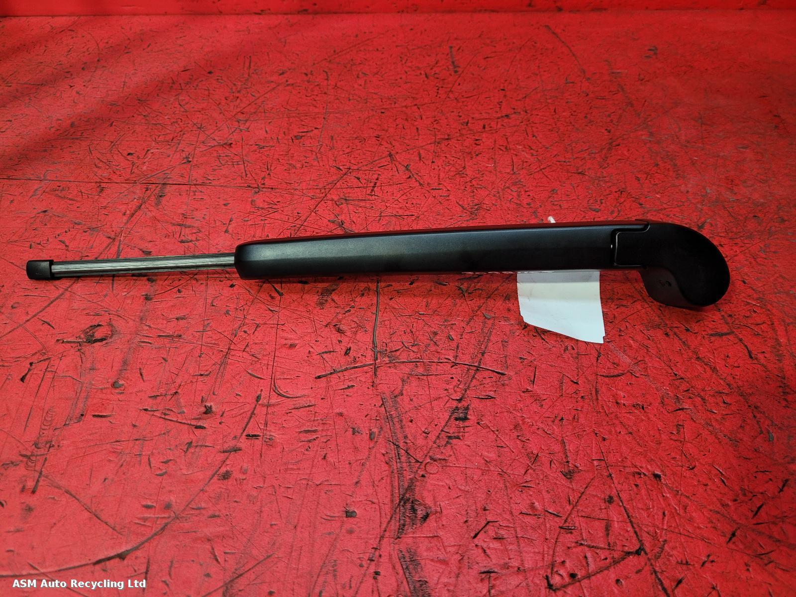 View Auto part Wiper Arm Audi A3 2020