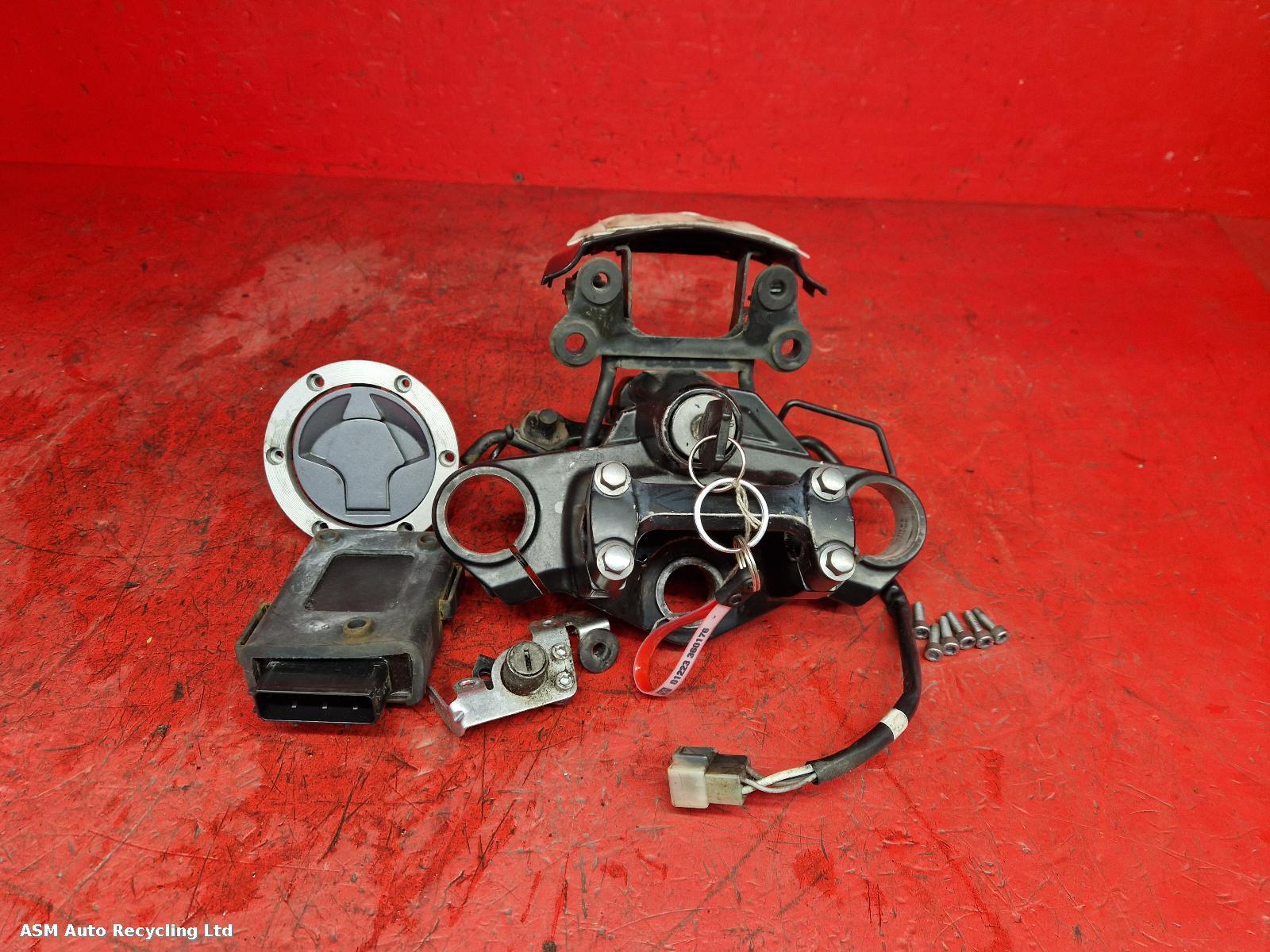 View Auto part Comp.Lock Set + Keys Kawasaki Br 125 2019