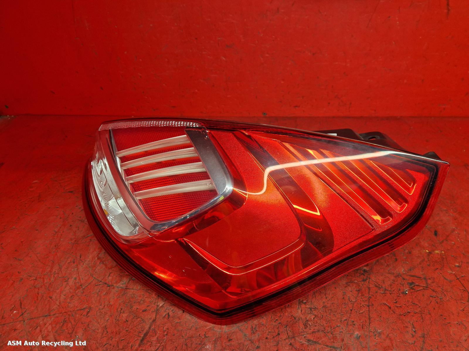 View Auto part R Taillight Ford Fiesta 2016