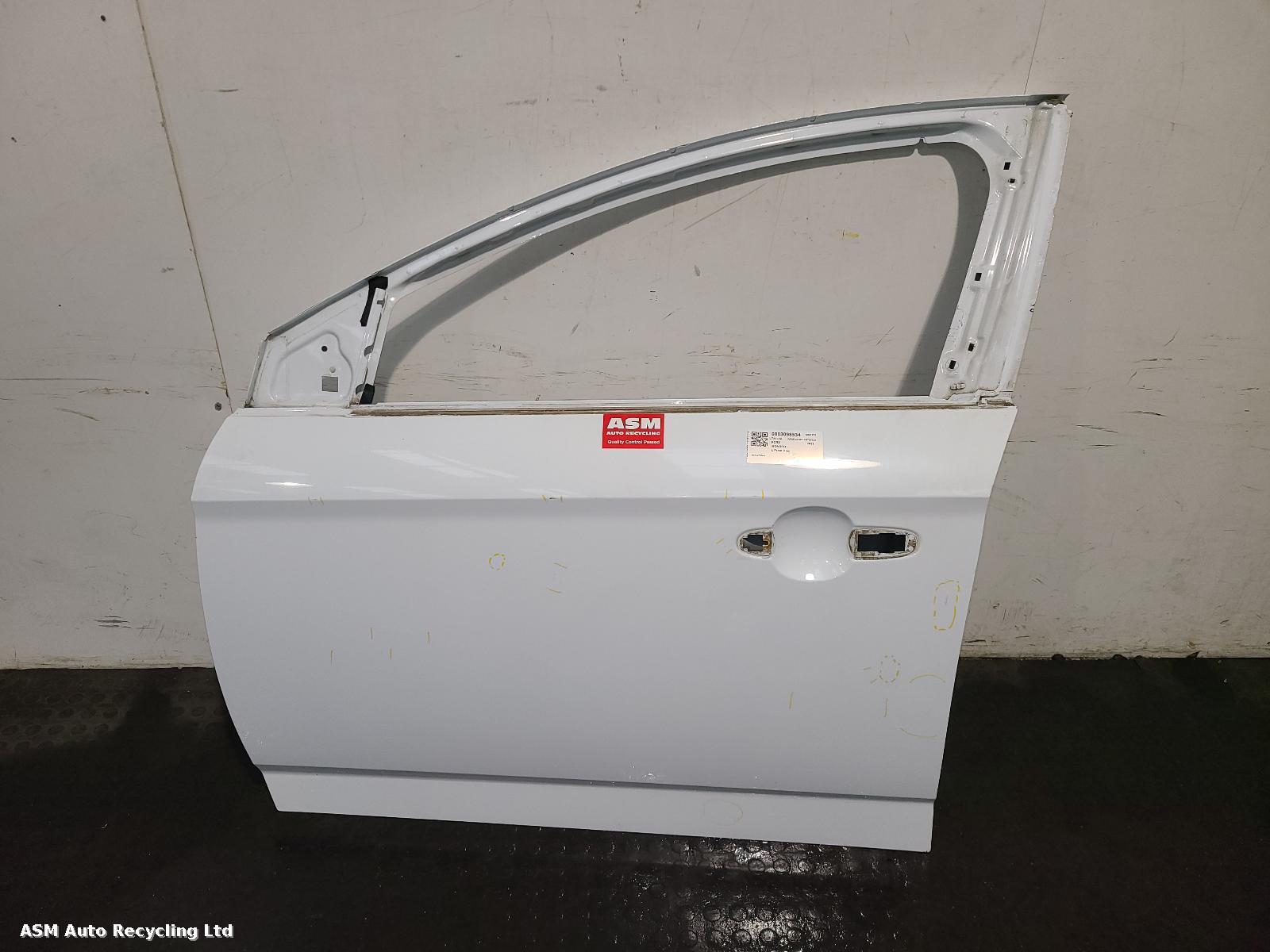 View Auto part L Front Door Ford Mondeo 2011