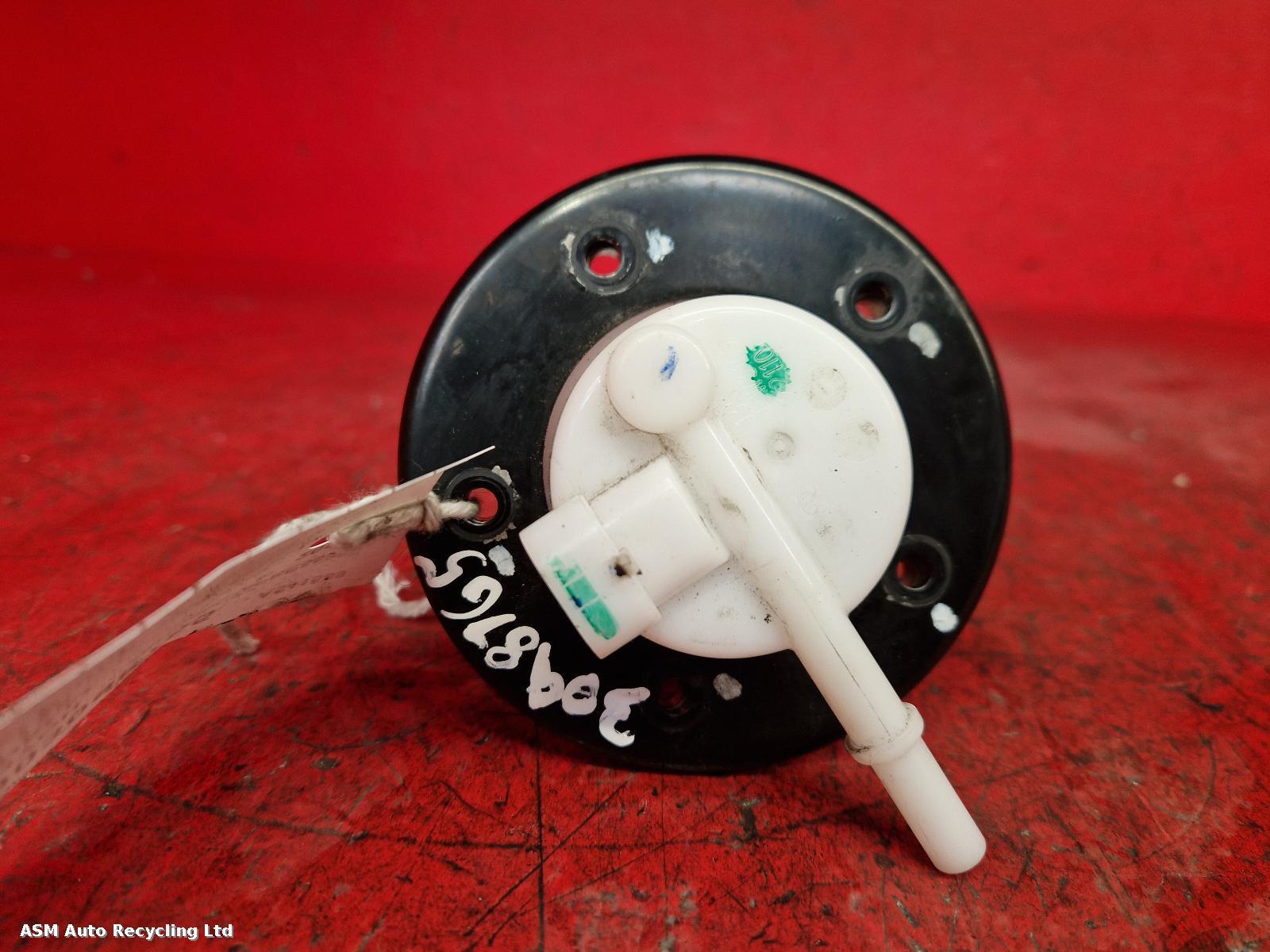 View Auto part Fuel Pump Benelli Bn 125 2023