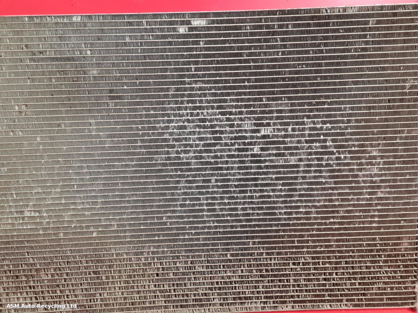 View Auto part Condenser Mercedes C Class 2019