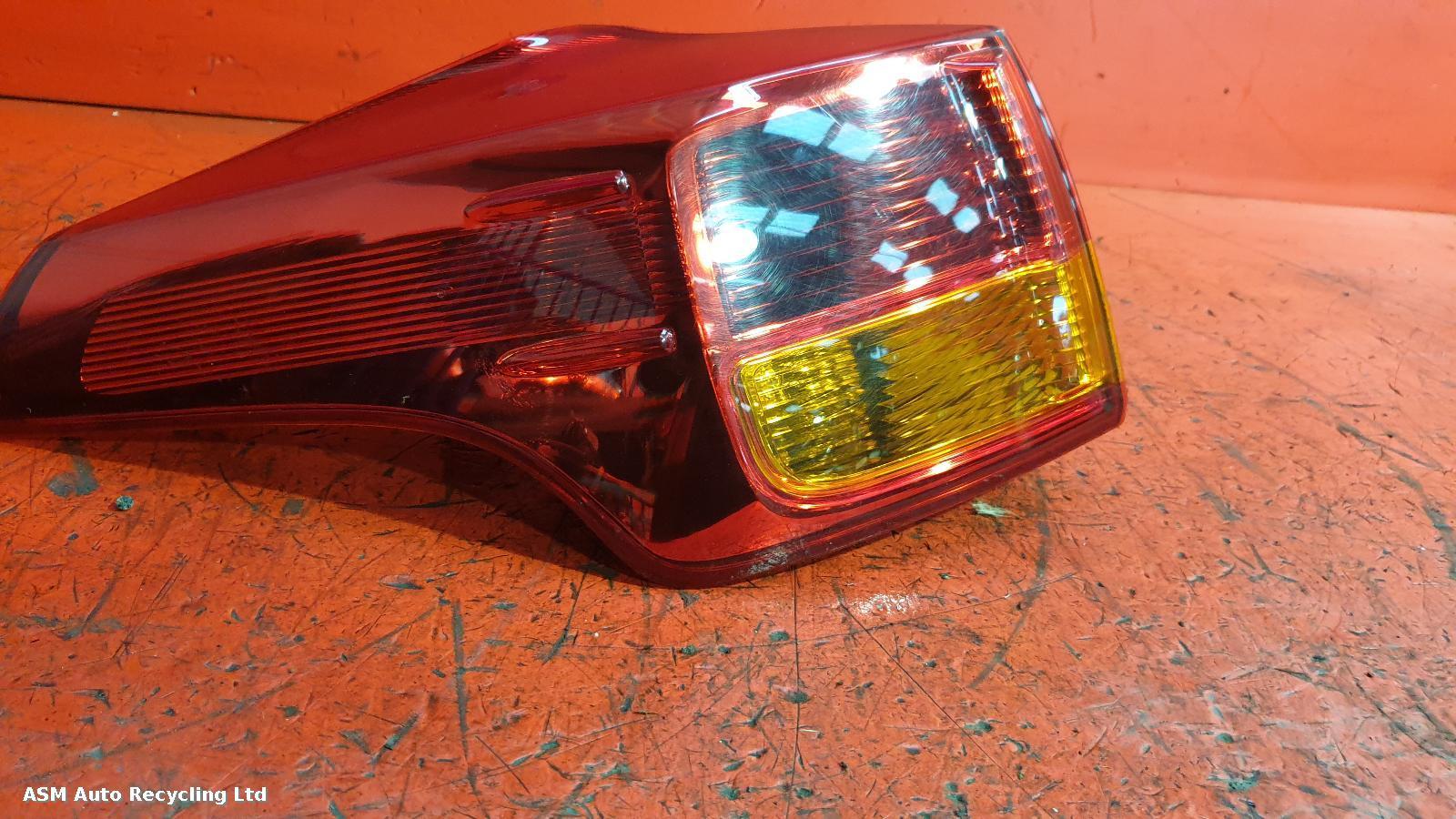View Auto part L Taillight Toyota Rav 4 2013