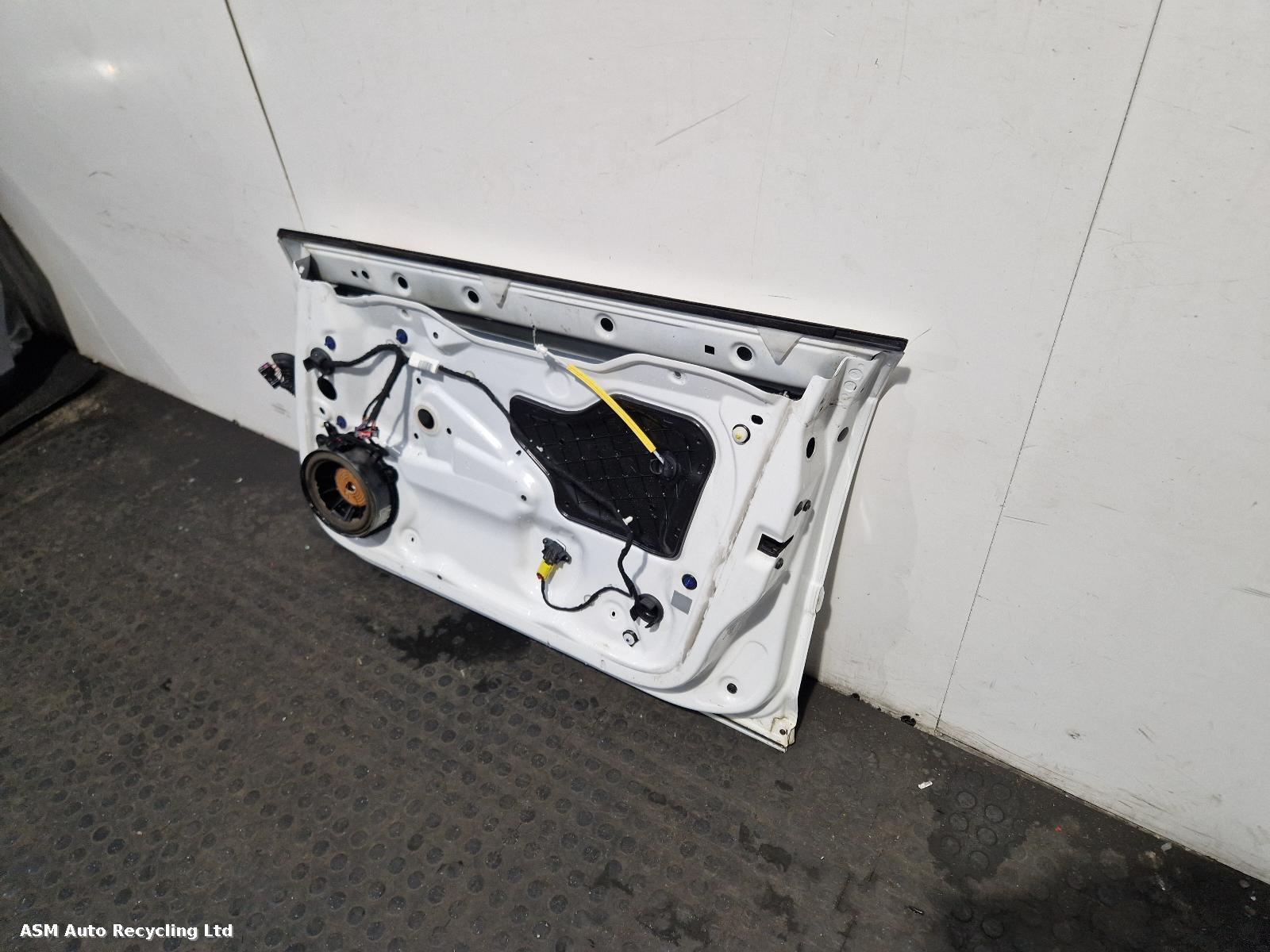 View Auto part R Front Door Audi A3 2007