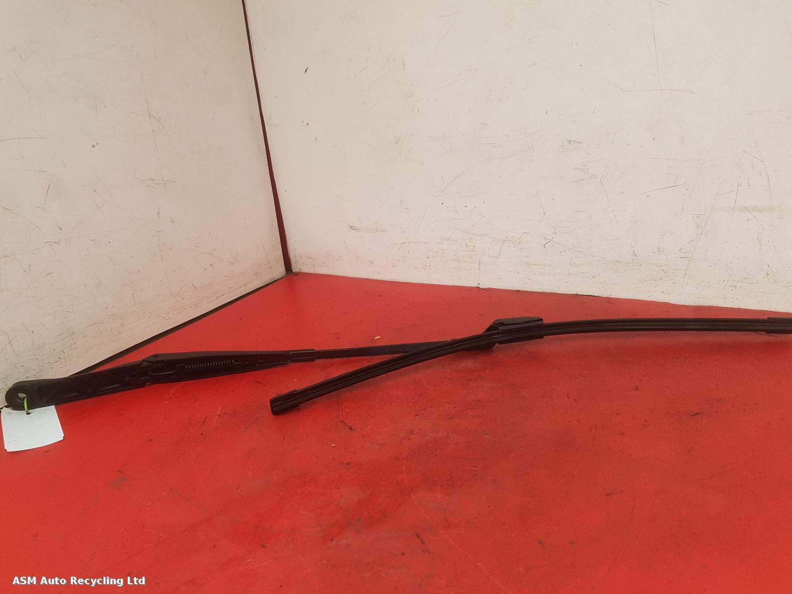View Auto part Wiper Arm Vauxhall Meriva 2011
