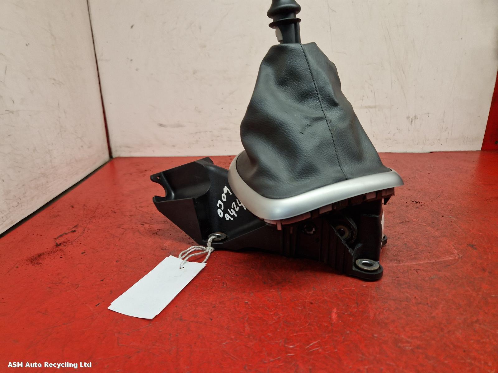 View Auto part Gear Stick/Shifter Nissan Qashqai 2012