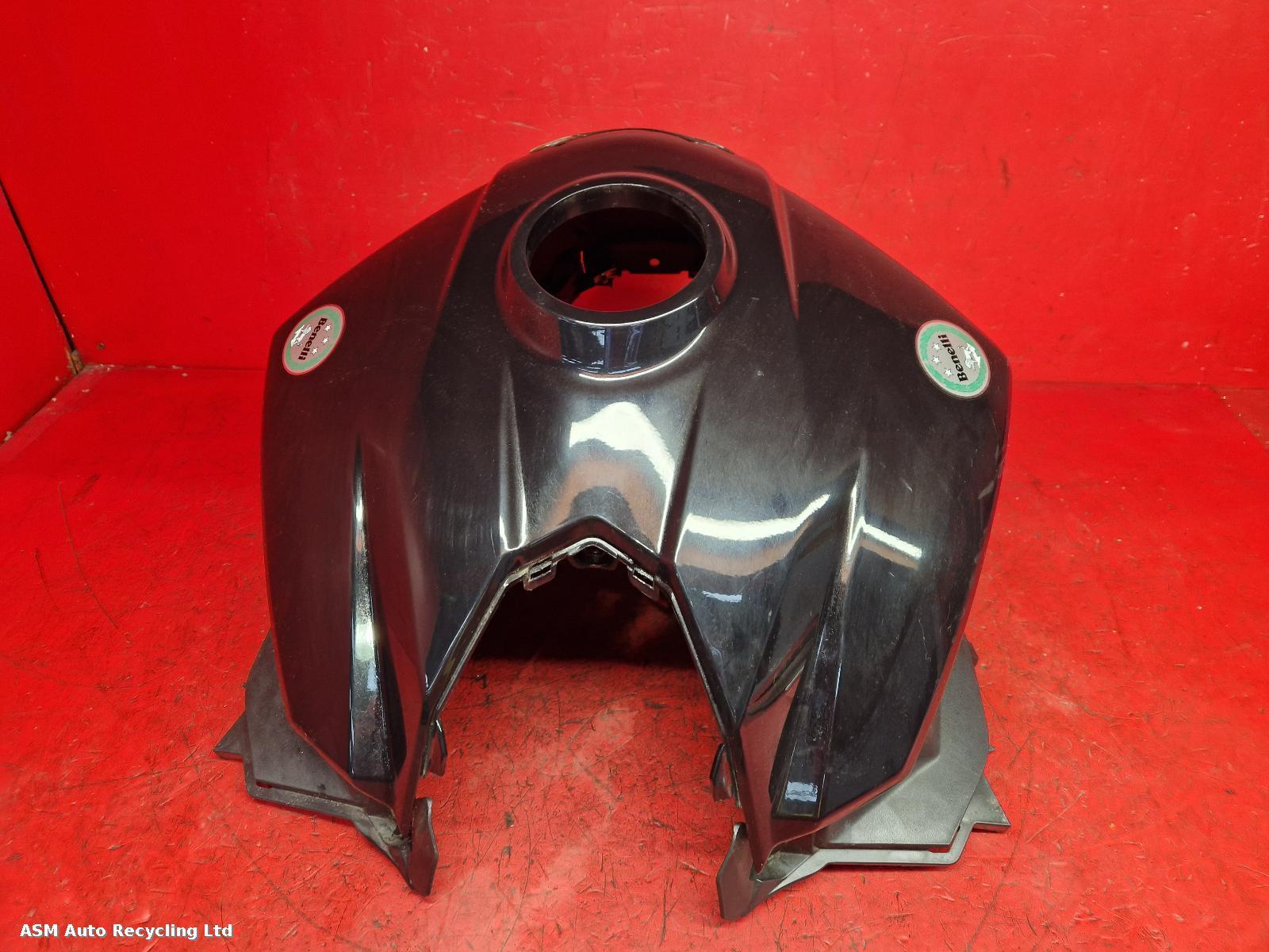 View Auto part Tank Trim Benelli Bn 600i 2018