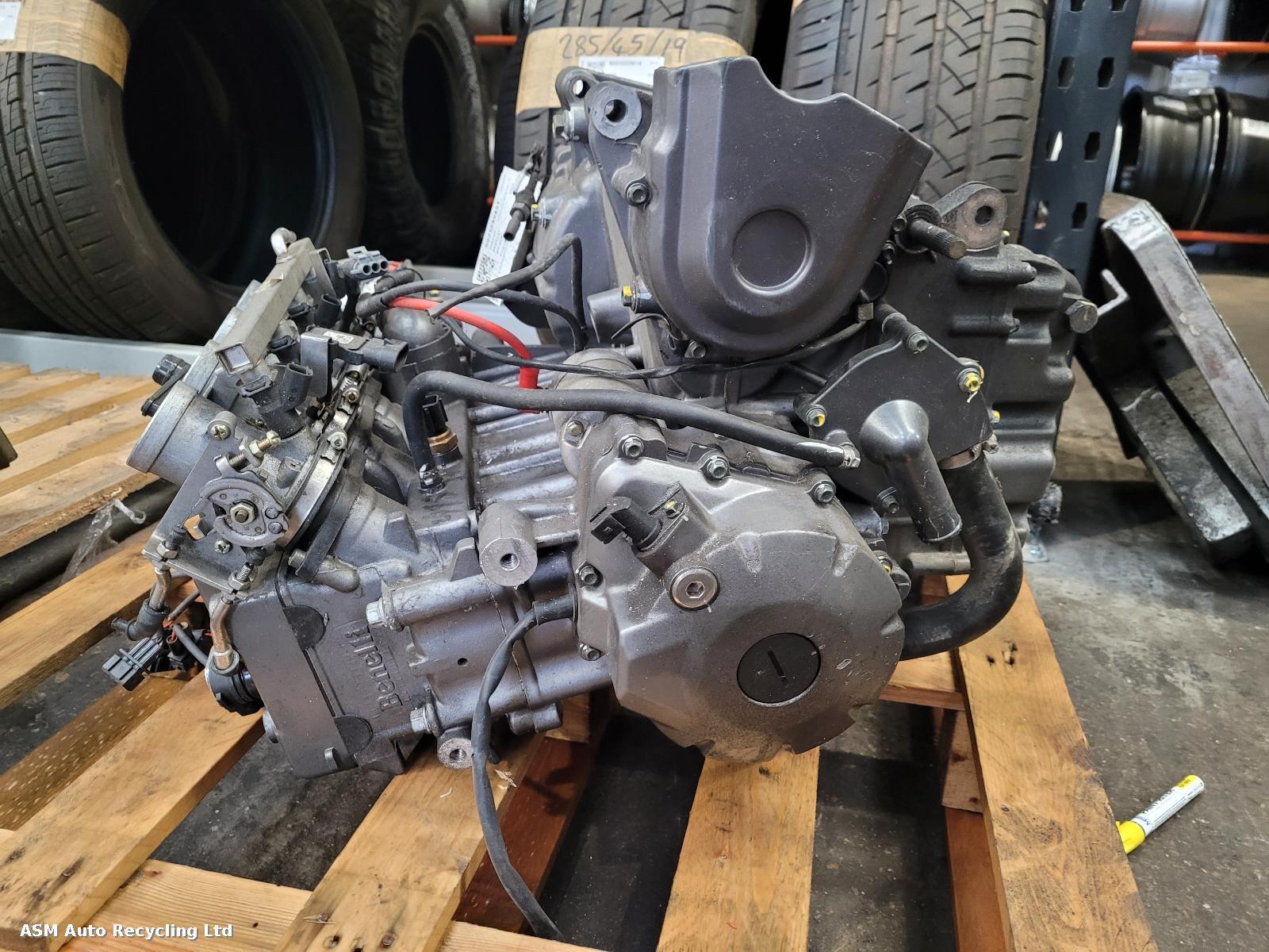 View Auto part Engine Benelli Bn 600i 2018