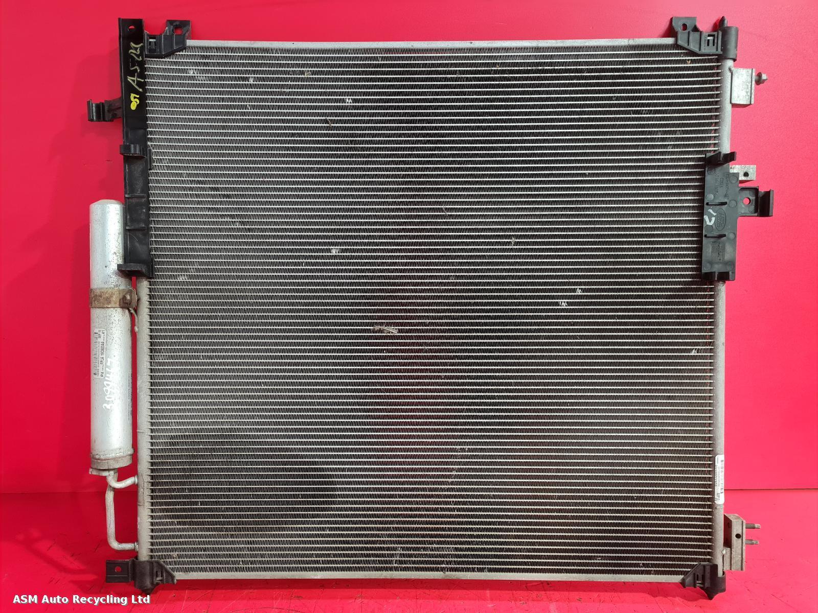View Auto part Condenser Land Rover Range Rover 2015