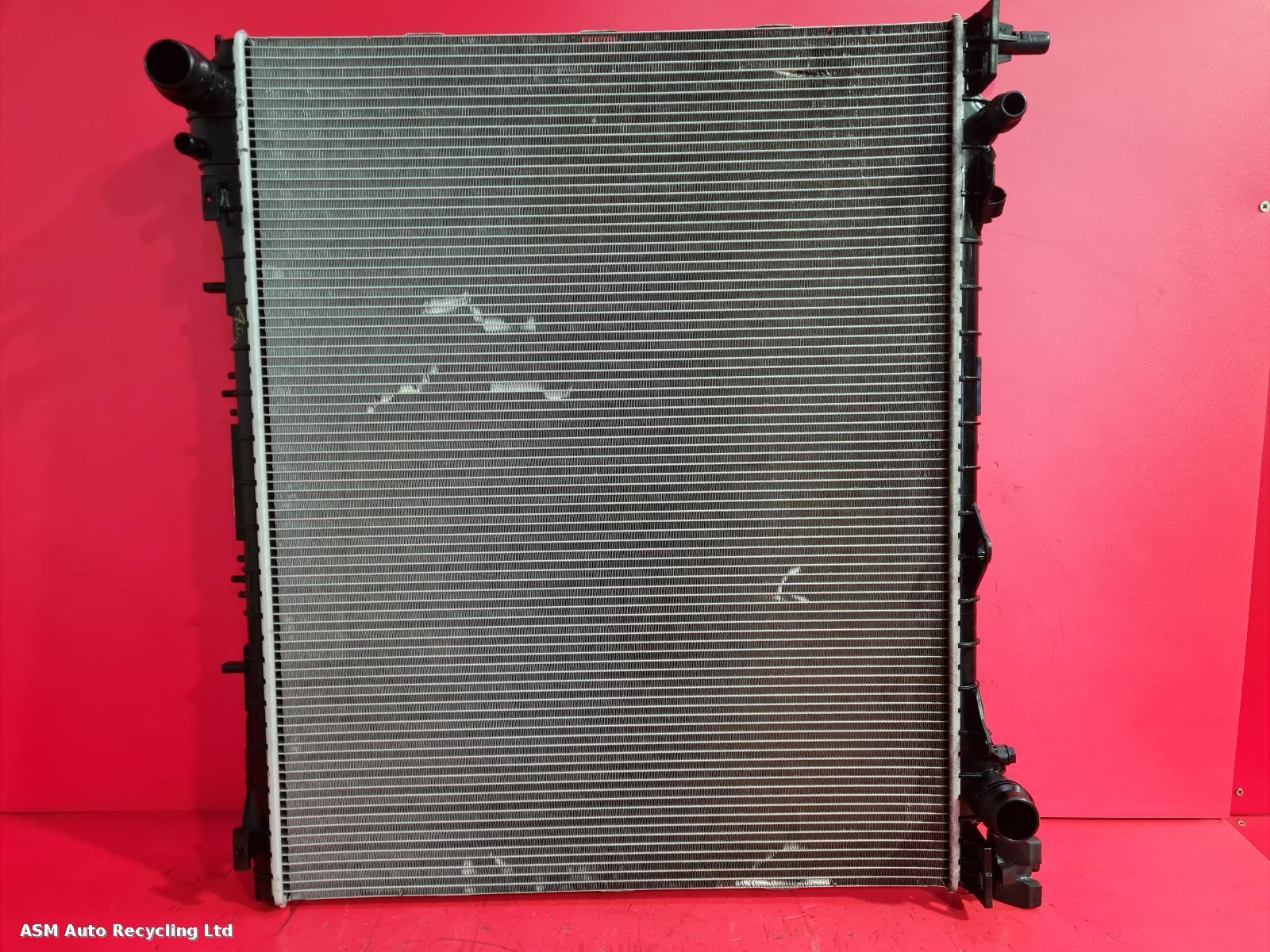 View Auto part Radiator Land Rover Range Rover 2015
