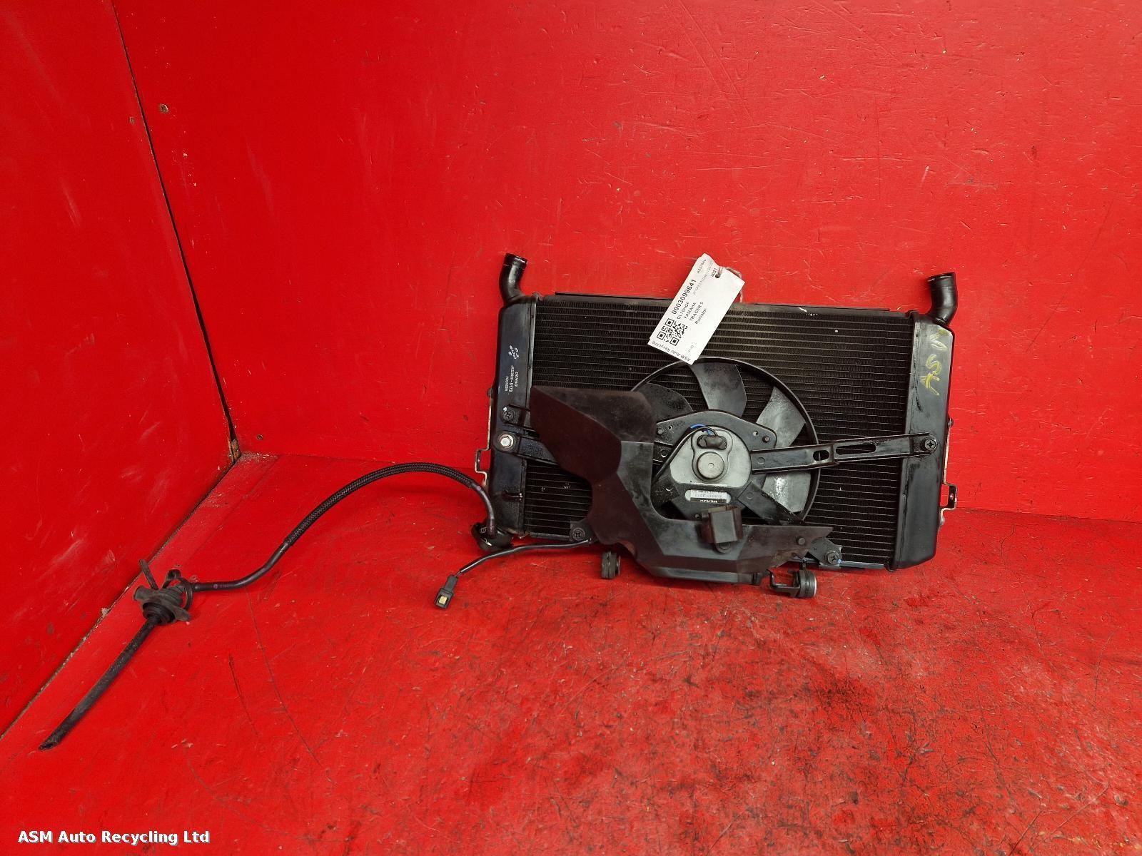 View Auto part Radiator Yamaha Tracer 9 2021