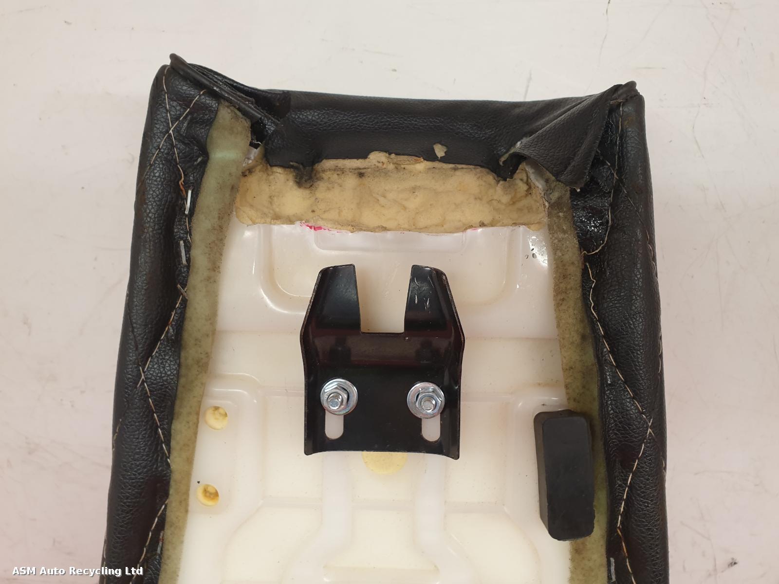 View Auto part Front Seat Yamaha Fzs 2002