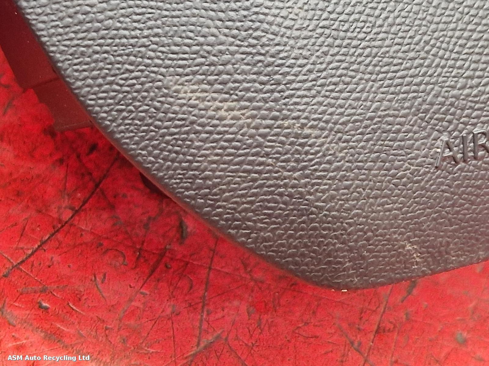 View Auto part R Air Bag Peugeot 308 2019