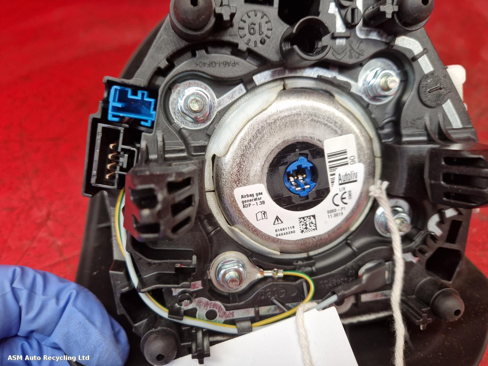 View Auto part R Air Bag Peugeot 308 2019