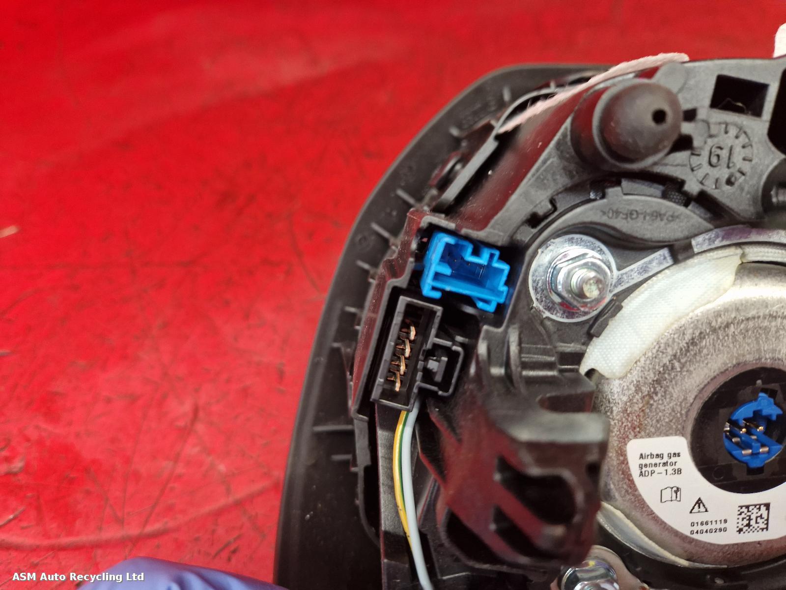 View Auto part R Air Bag Peugeot 308 2019