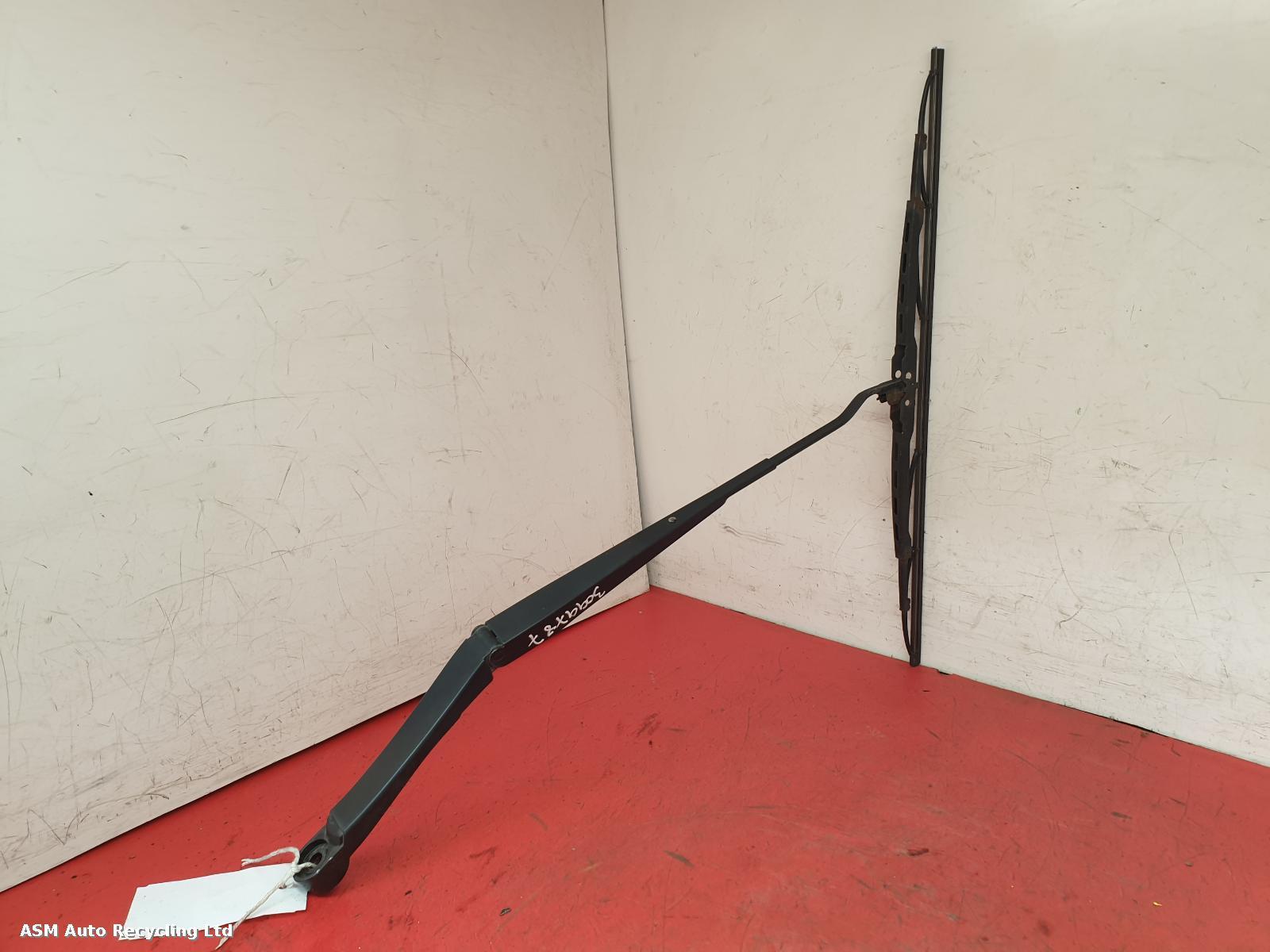 View Auto part Wiper Arm Nissan Micra 2011