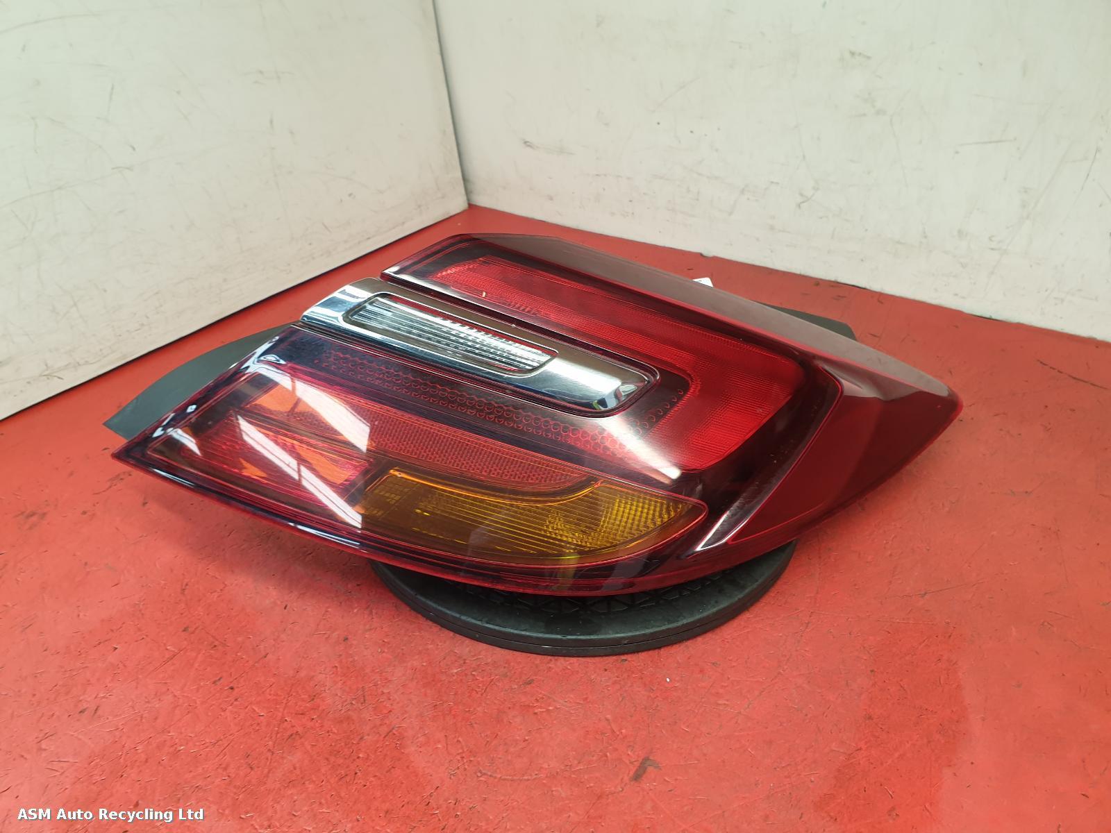 View Auto part R Taillight Vauxhall Insignia 2014