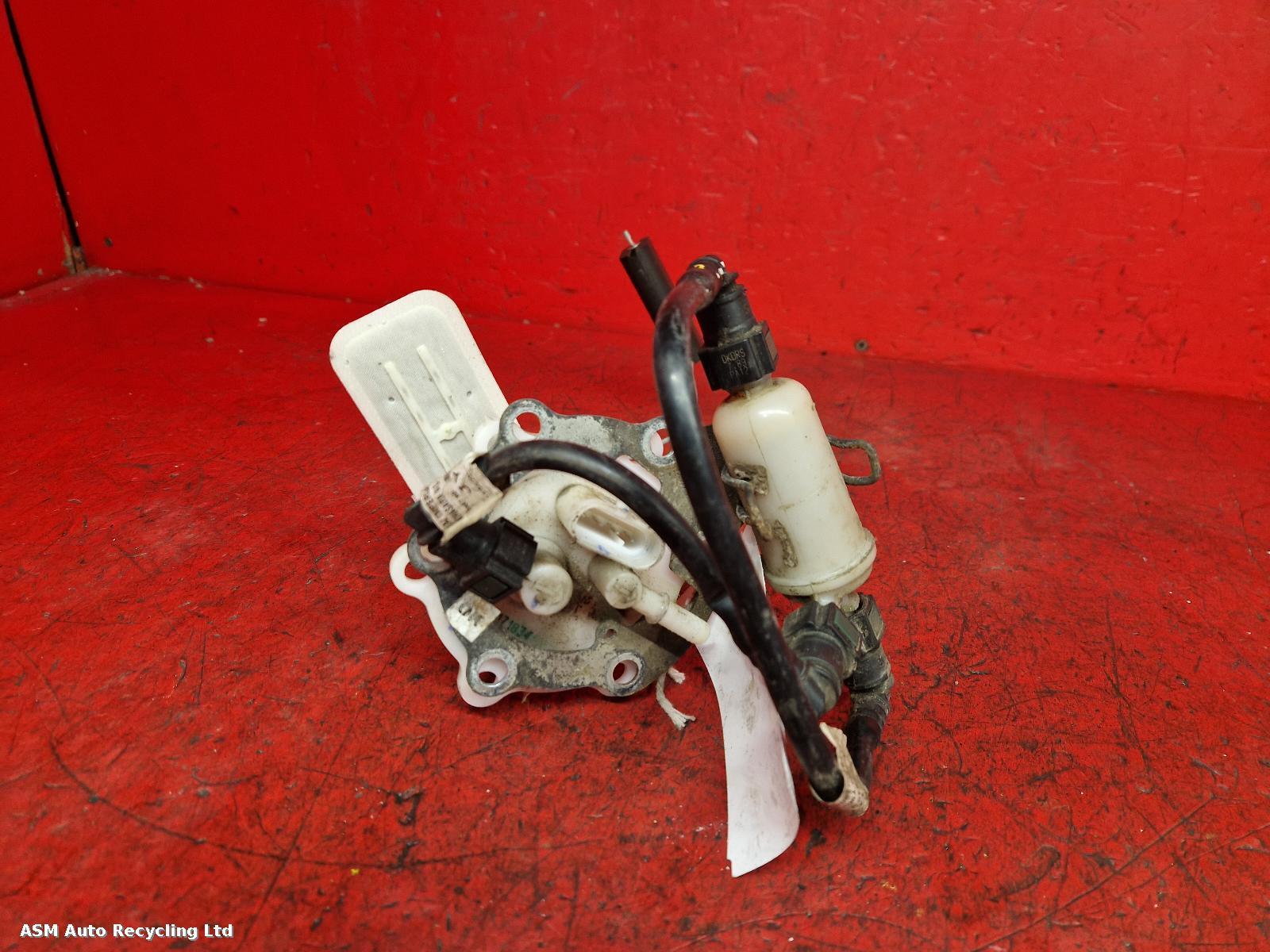 View Auto part Fuel Pump Ktm Rc 125 2019