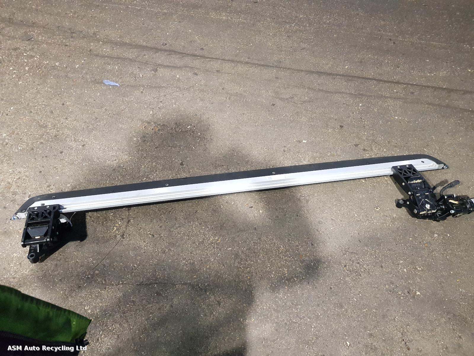 View Auto part Side Step/Rail Land Rover Range Rover Sport 2024